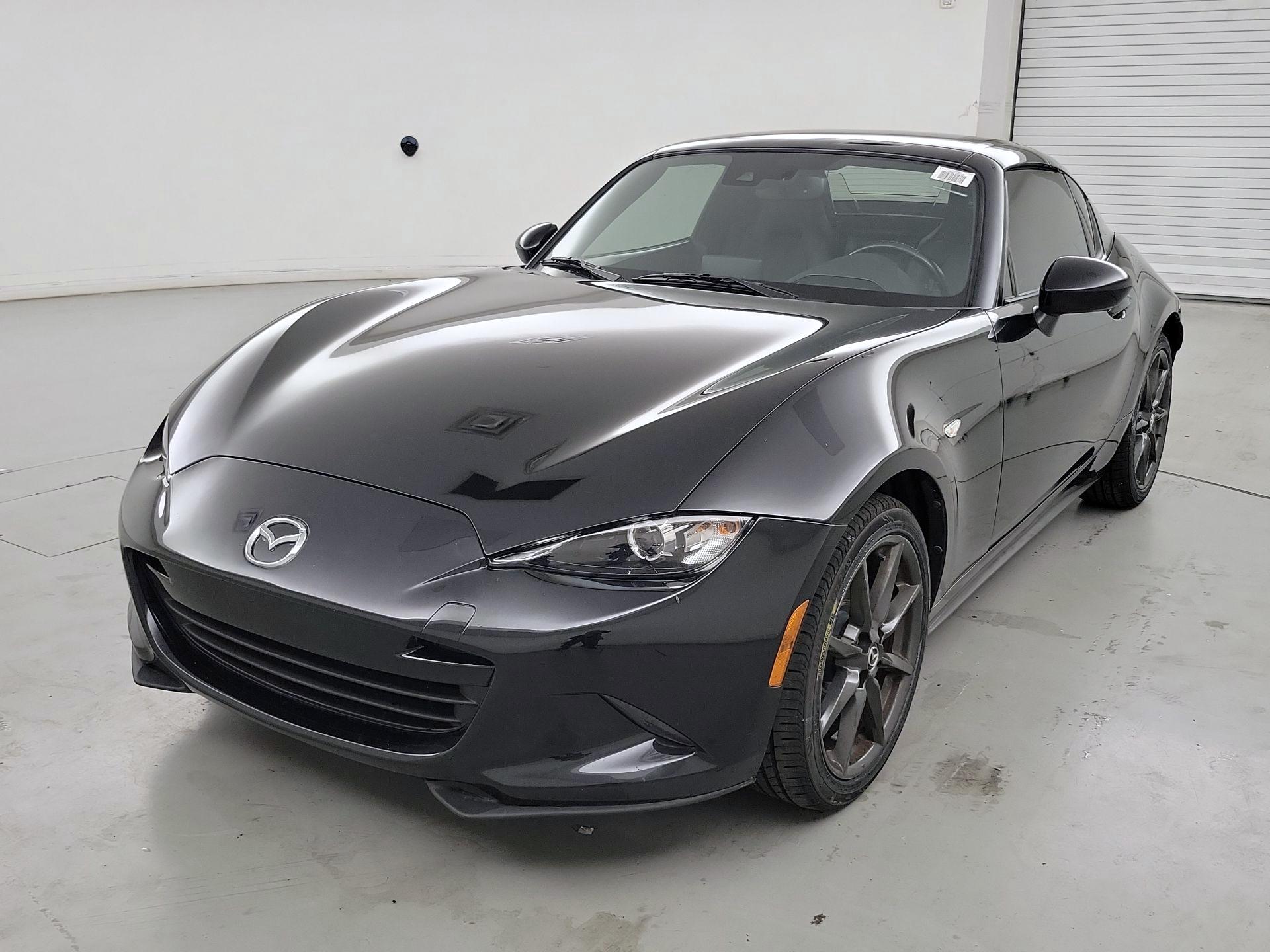 Thumbnail: 2021 Mazda MX-5 Miata - 3