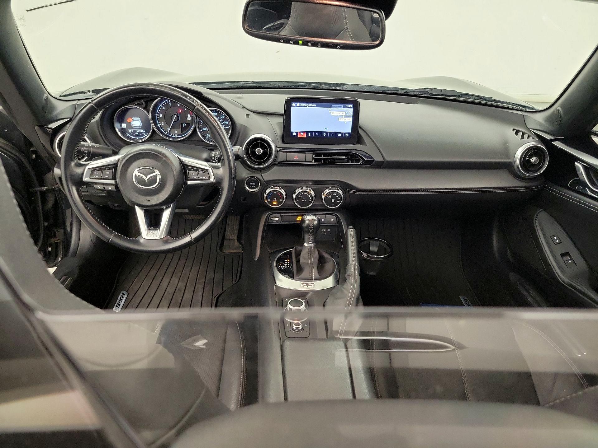 Thumbnail: 2021 Mazda MX-5 Miata - 8