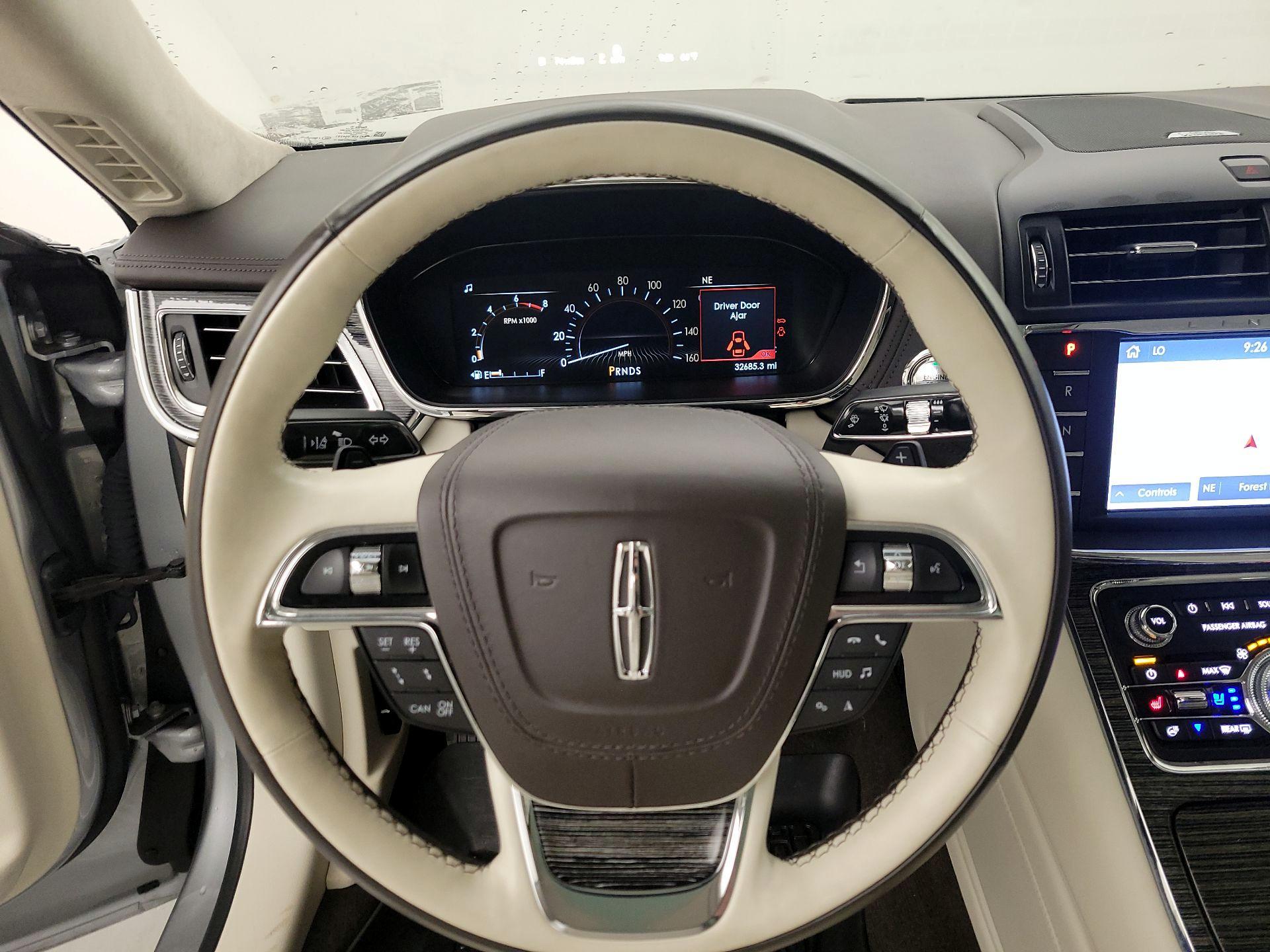 Thumbnail: 2020 Lincoln Continental - 10