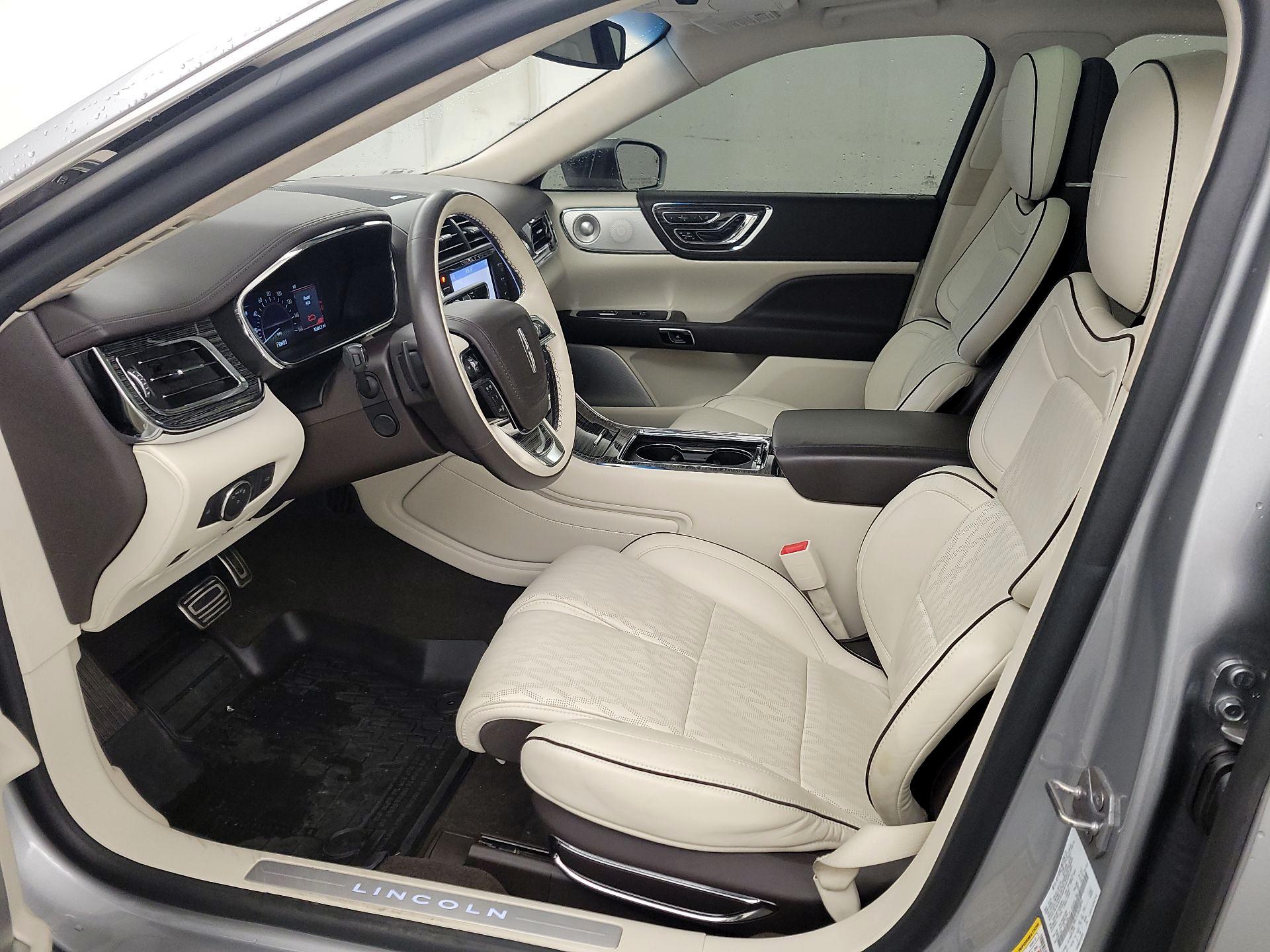 Thumbnail: 2020 Lincoln Continental - 11