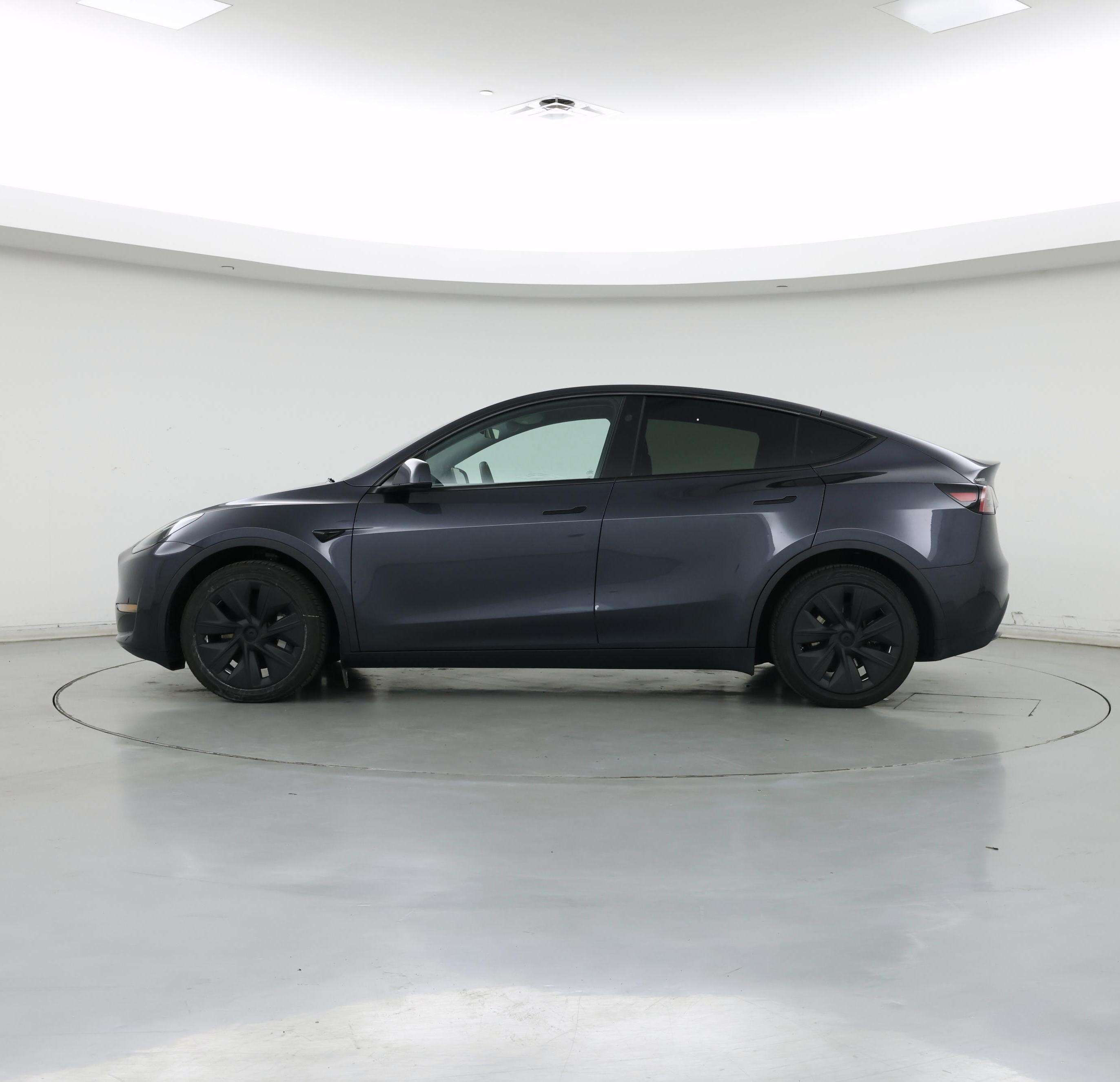 Thumbnail: 2024 Tesla Model Y - 3