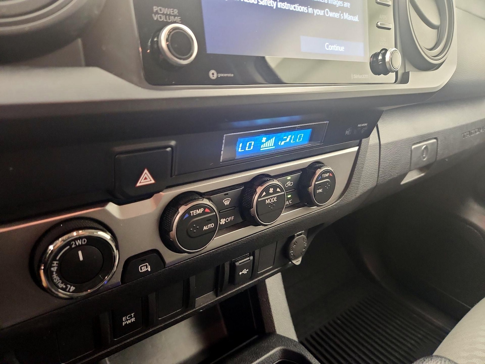 2023 Toyota Tacoma SR - Photo 17