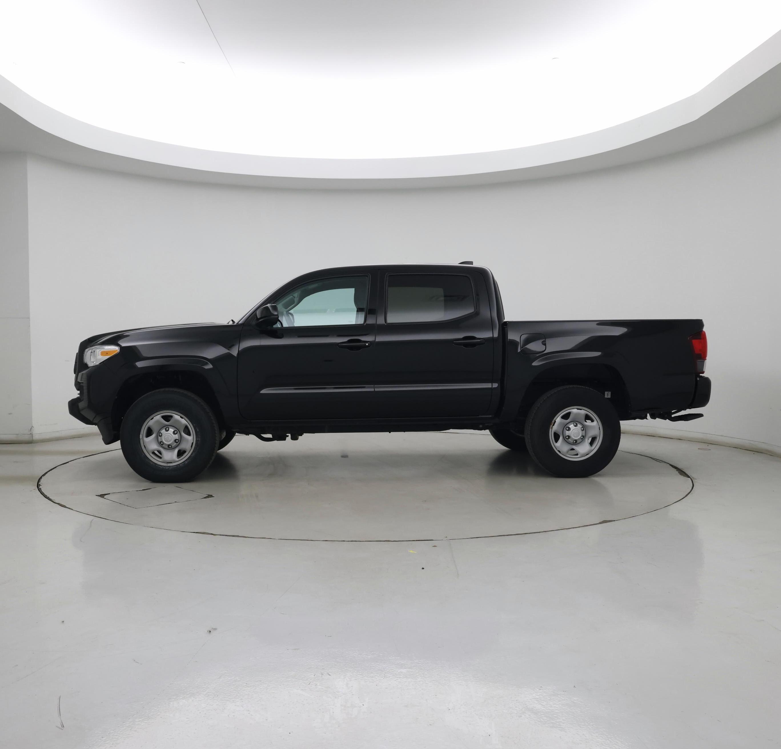 Thumbnail: 2023 Toyota Tacoma - 3