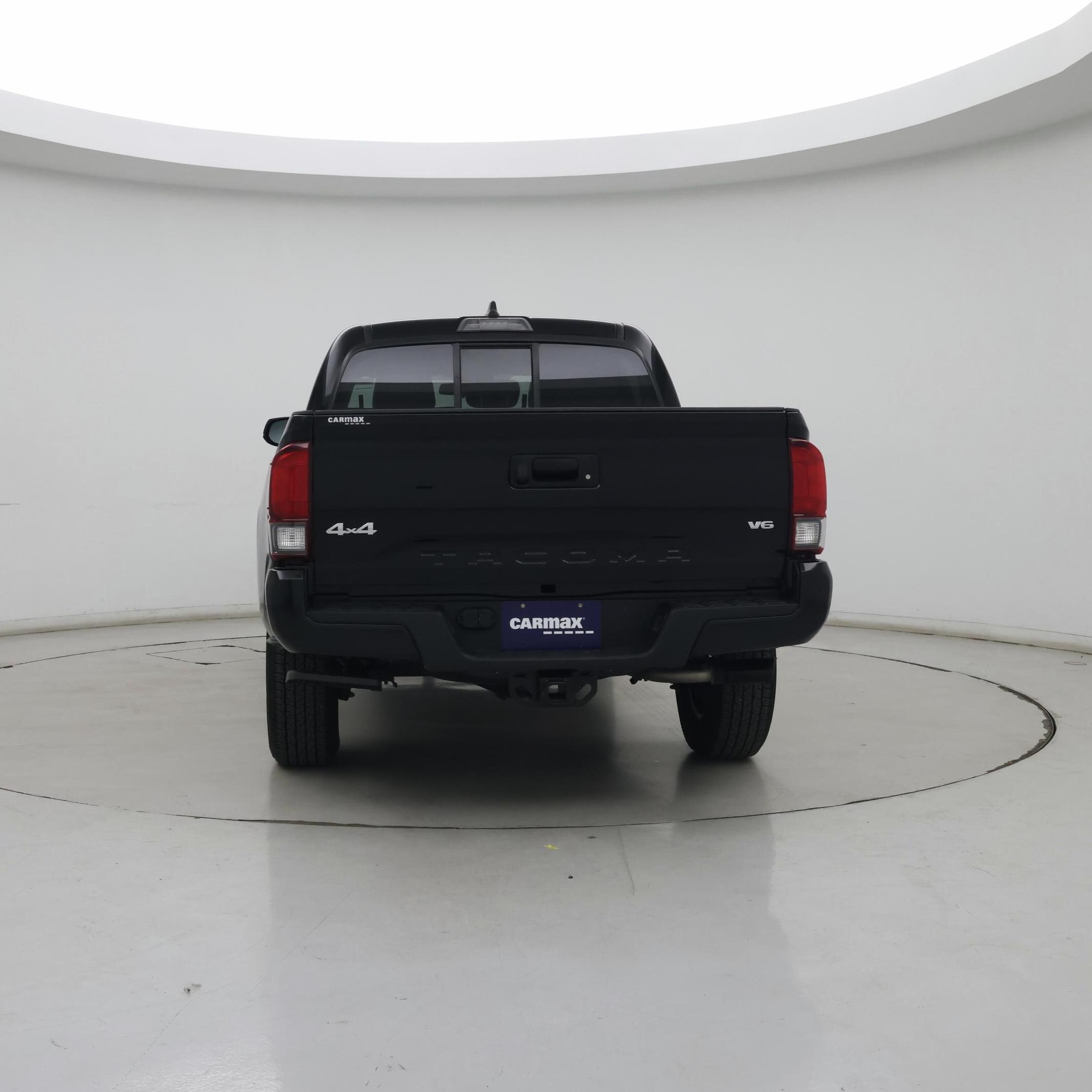 Thumbnail: 2023 Toyota Tacoma - 6