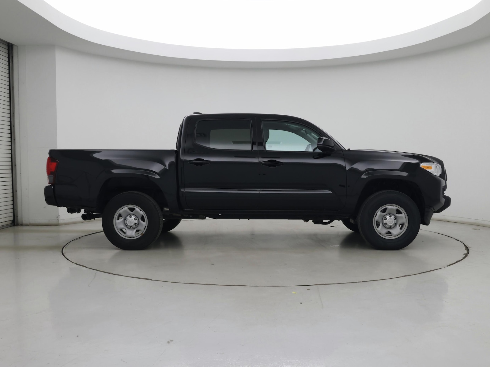 2023 Toyota Tacoma SR - Photo 8