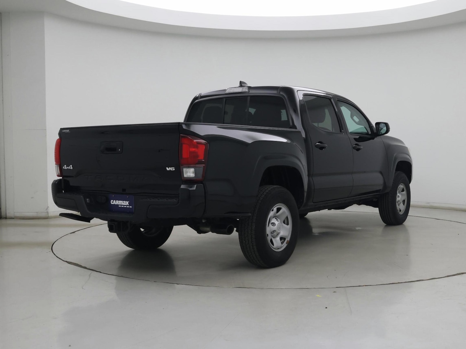 2023 Toyota Tacoma SR - Photo 9