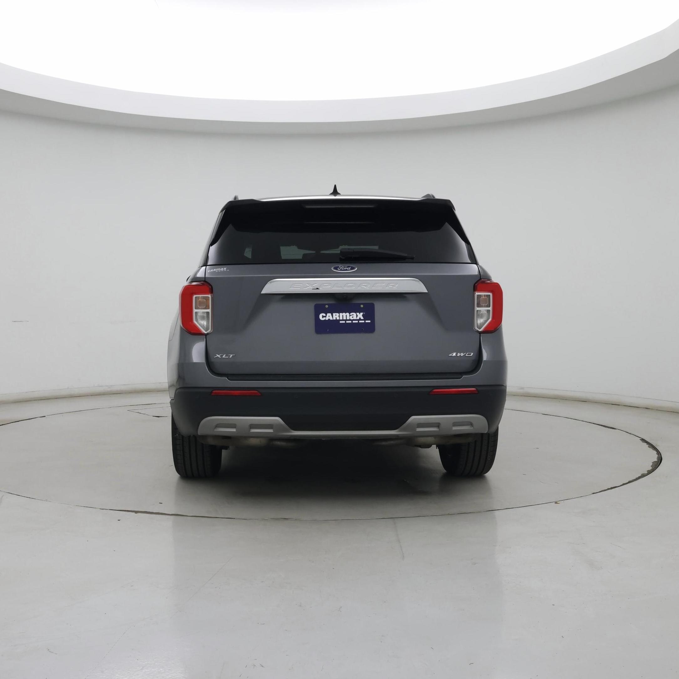 Thumbnail: 2022 Ford Explorer - 6