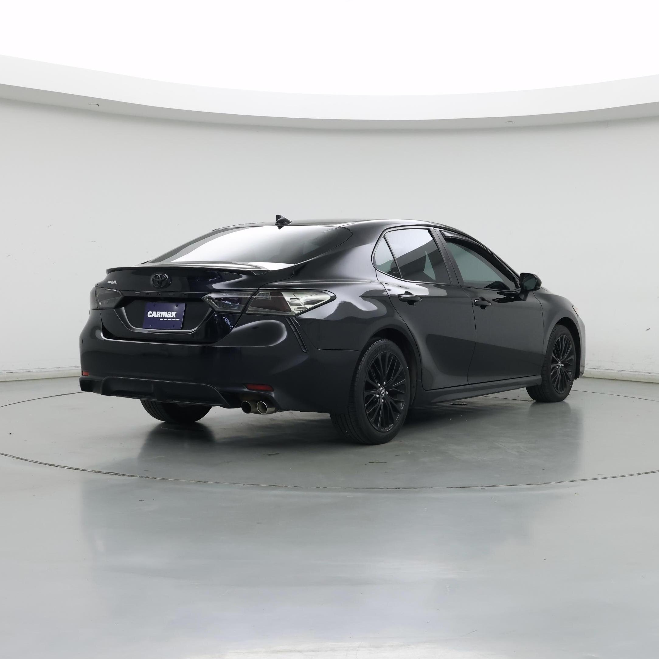 Thumbnail: 2019 Toyota Camry - 8