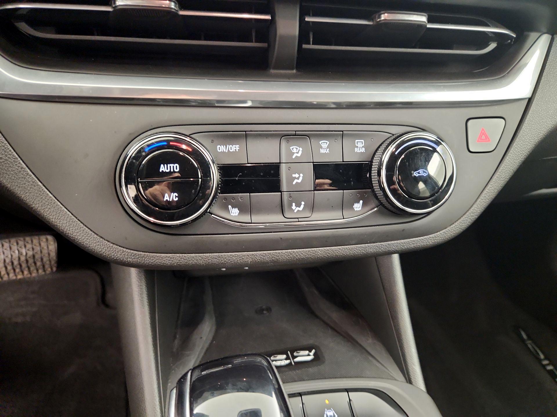 Thumbnail: 2024 Buick Envista - 16