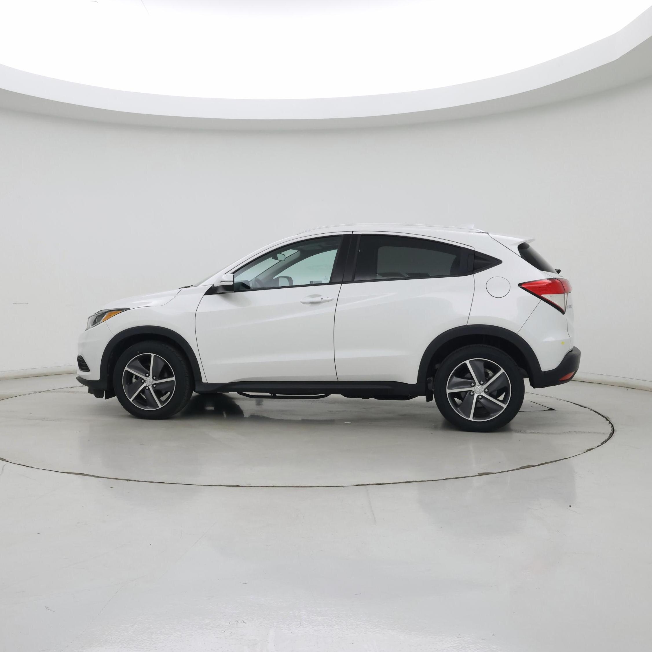 Thumbnail: 2022 Honda HR-V - 3