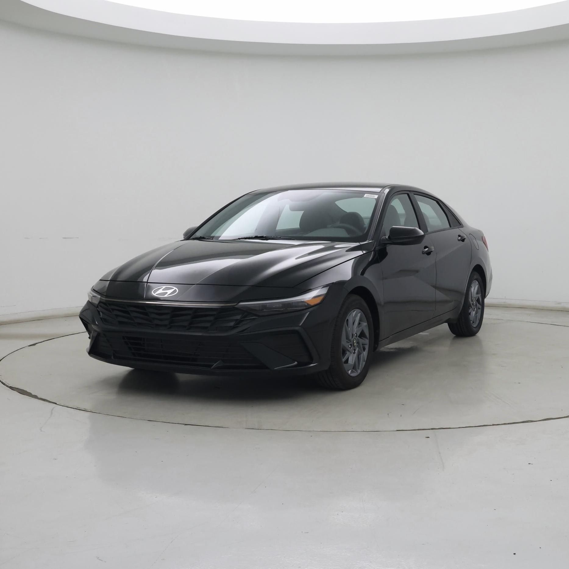Thumbnail: 2024 Hyundai Elantra - 4