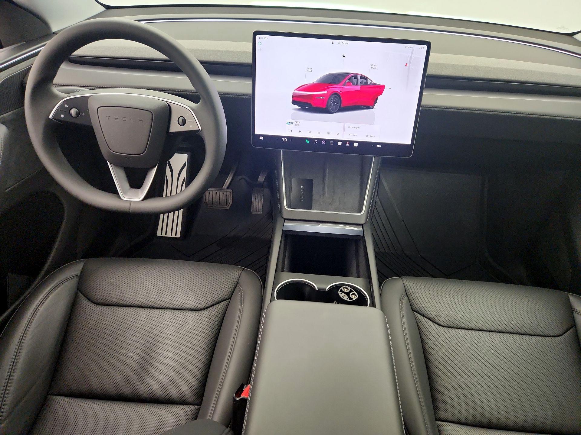 Thumbnail: 2026 Tesla Model Y - 9