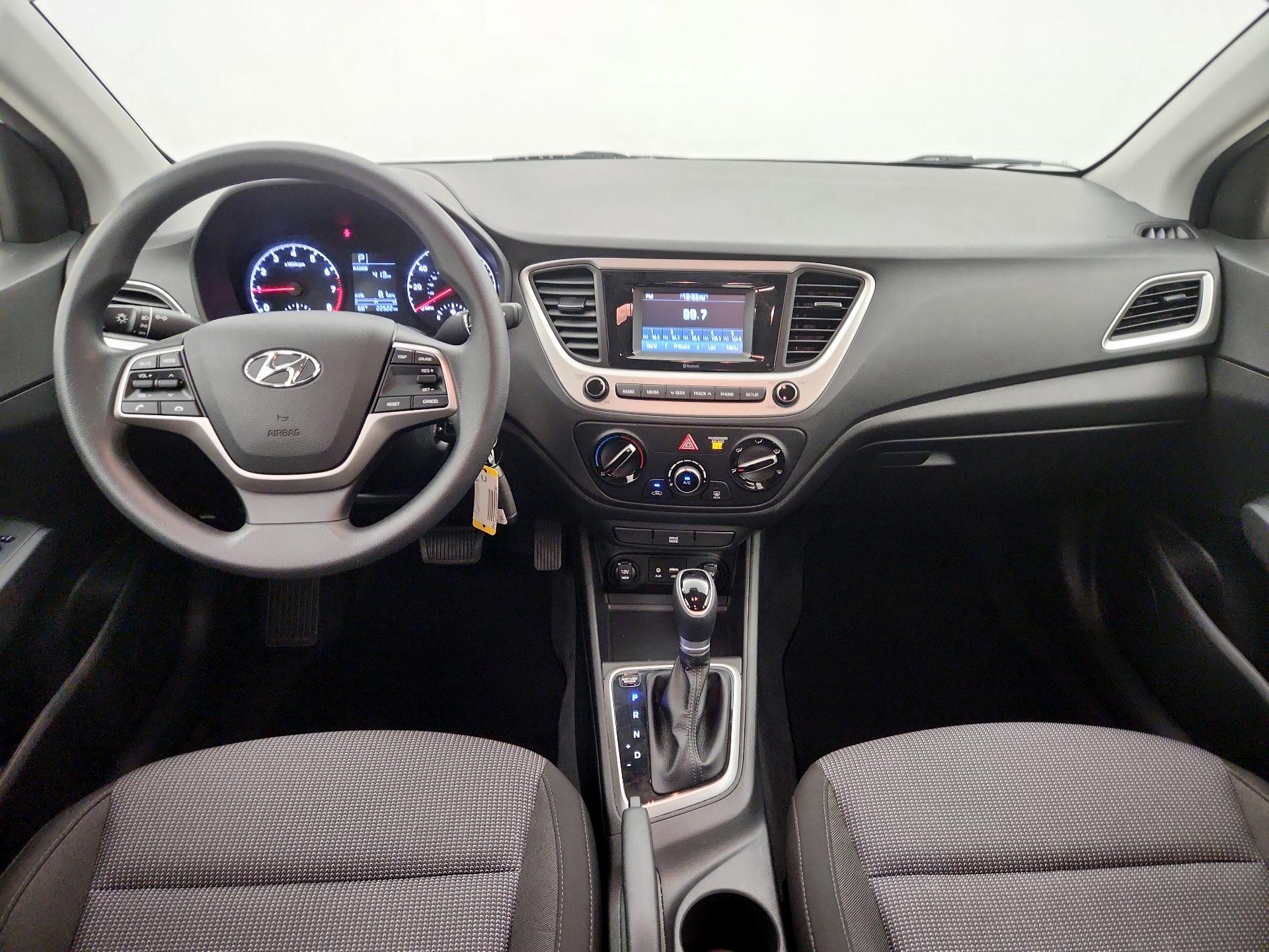 Thumbnail: 2022 Hyundai Accent - 9