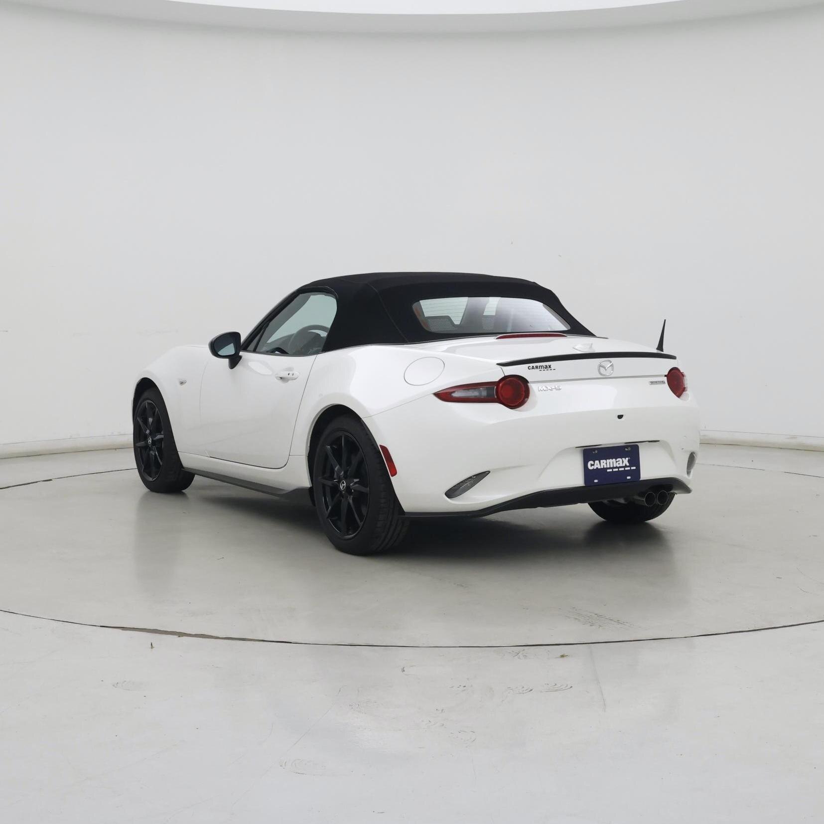 Thumbnail: 2023 Mazda MX-5 Miata - 2
