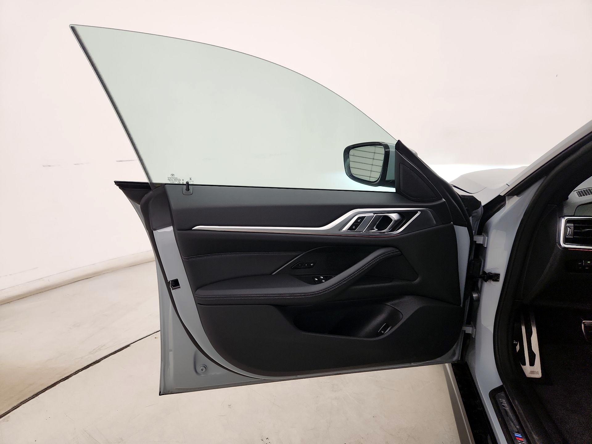 Thumbnail: 2023 BMW 4 Series - 12