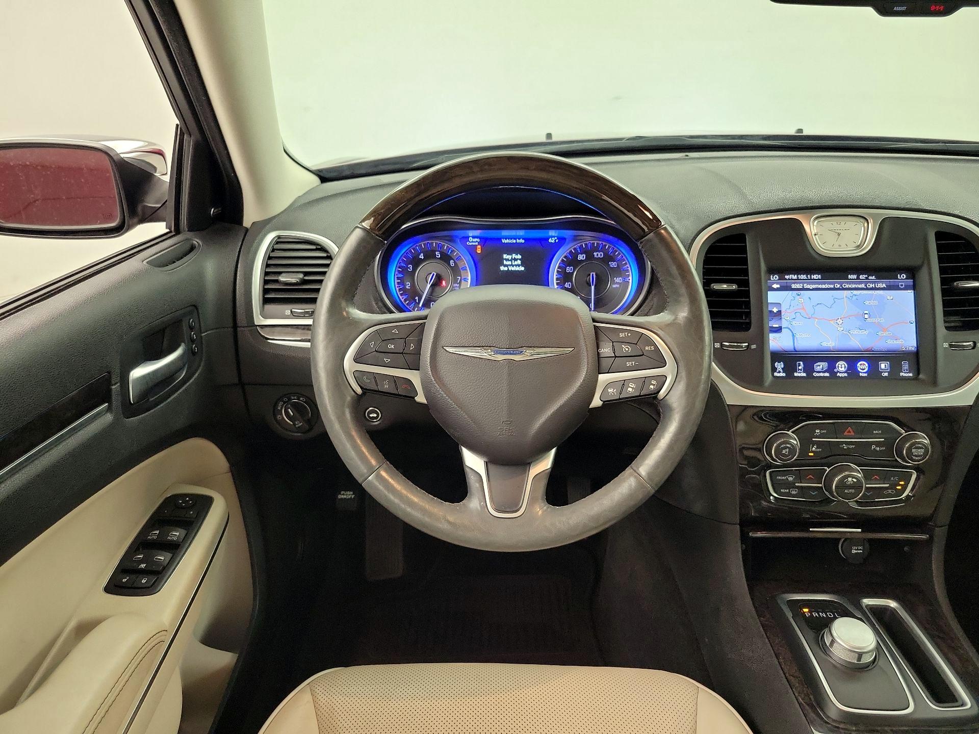 Thumbnail: 2016 Chrysler 300 - 10