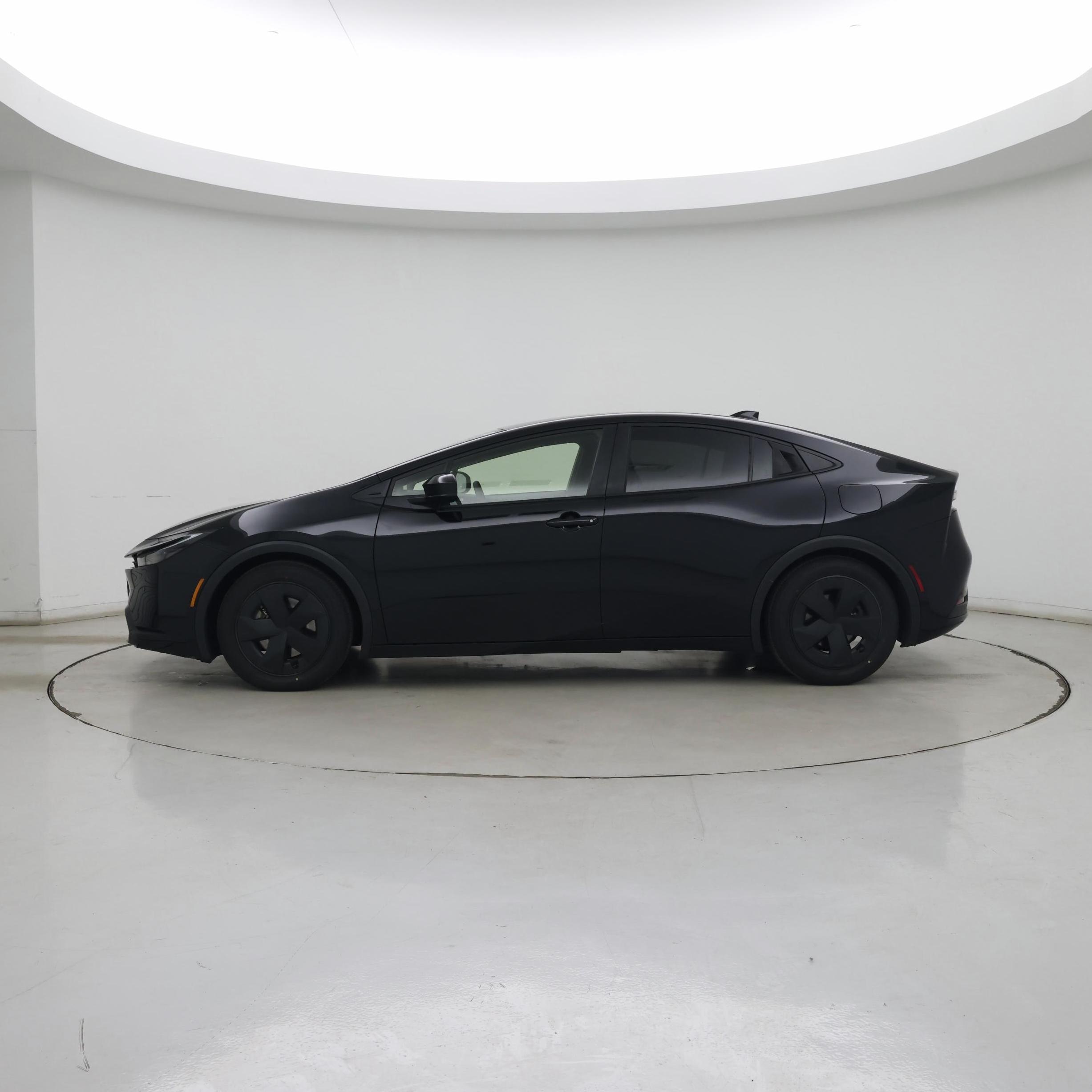 Thumbnail: 2023 Toyota Prius Prime - 3