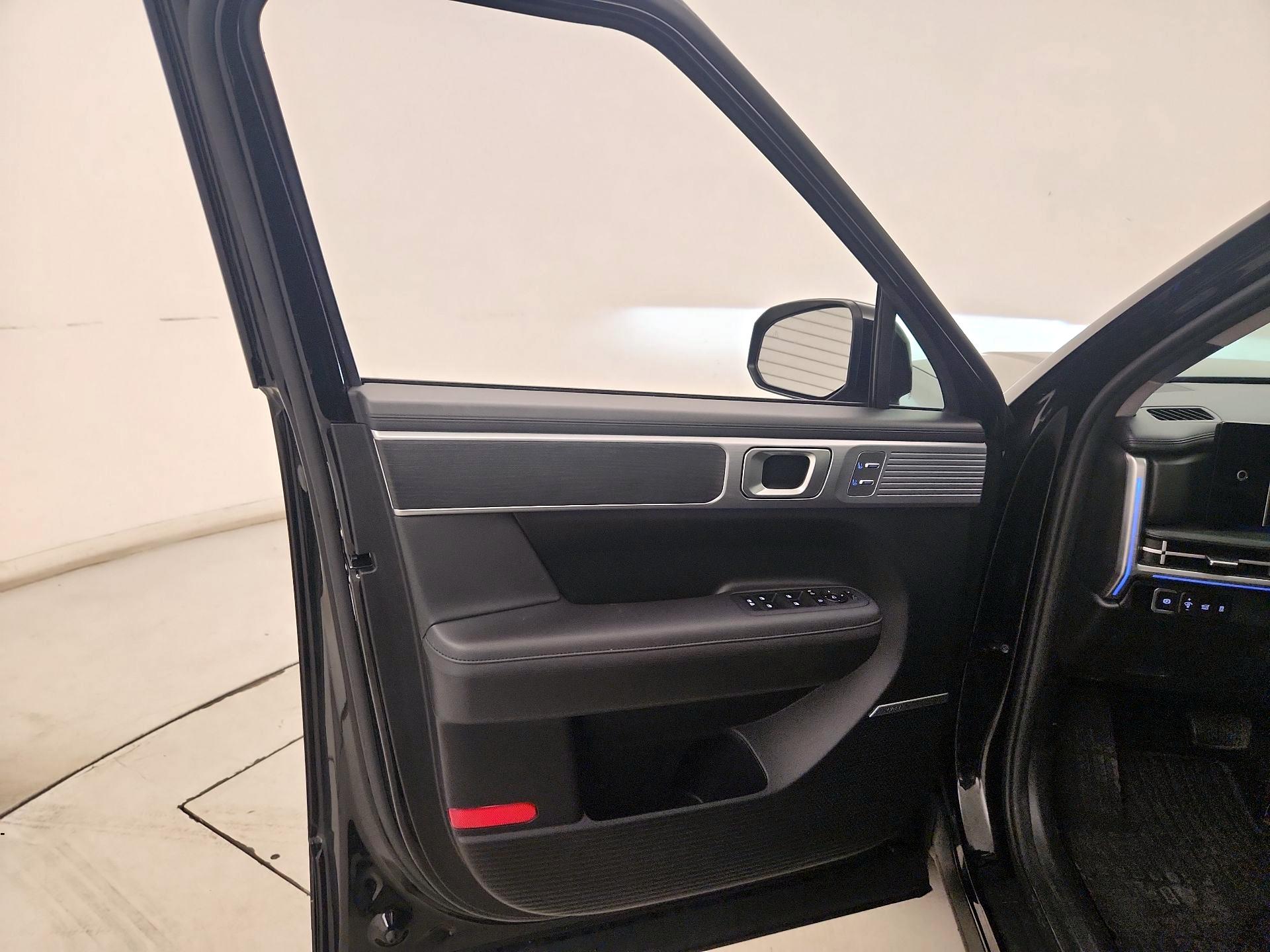 Thumbnail: 2024 Hyundai Santa Fe - 12