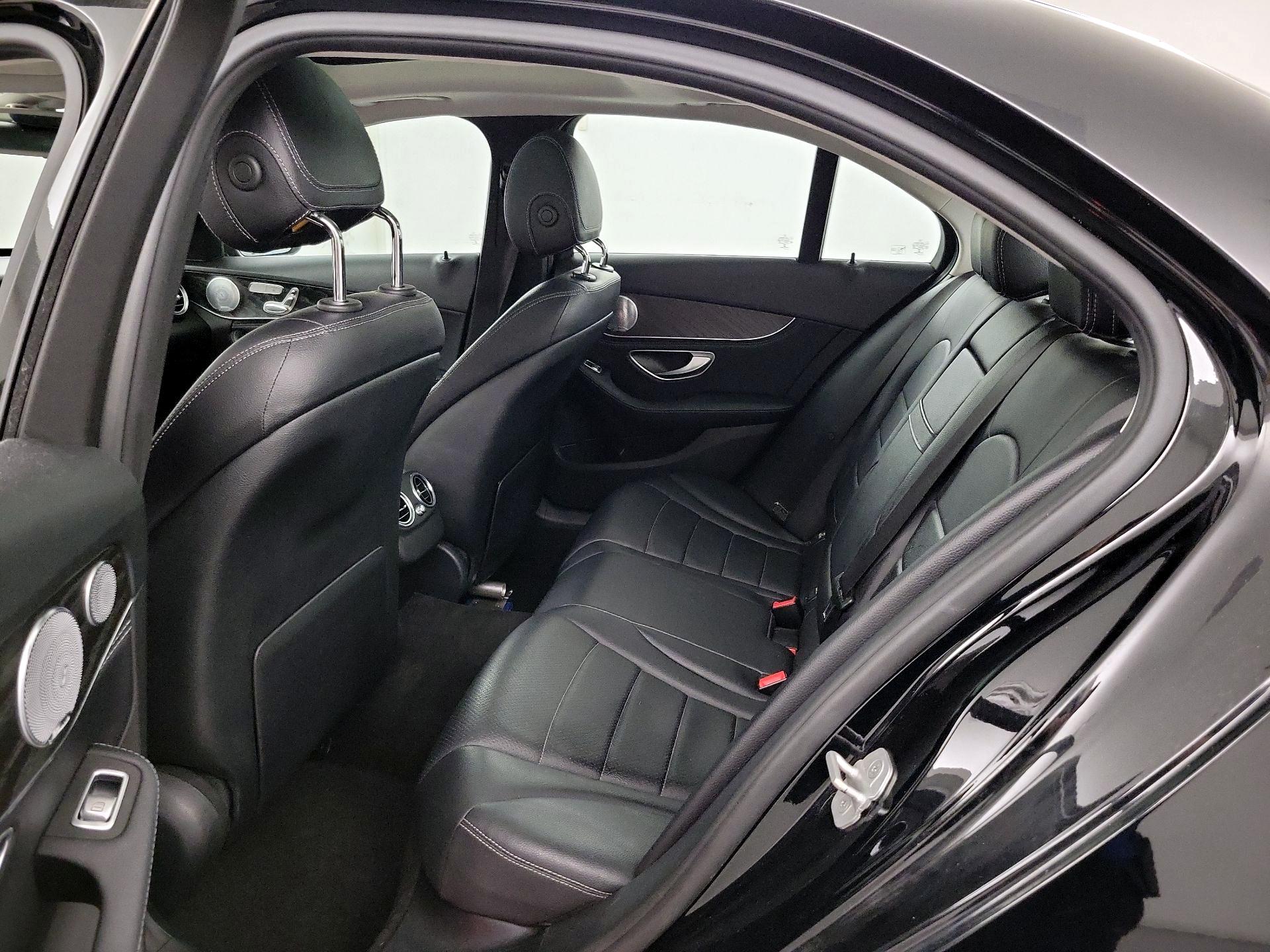 Thumbnail: 2015 Mercedes-Benz C-Class - 19