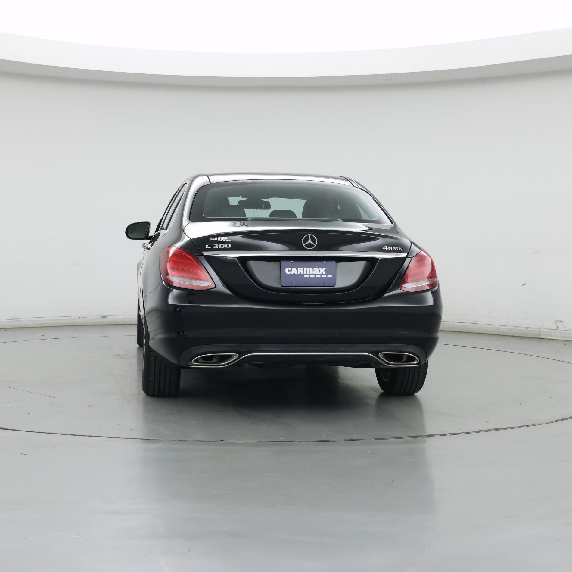 Thumbnail: 2015 Mercedes-Benz C-Class - 3