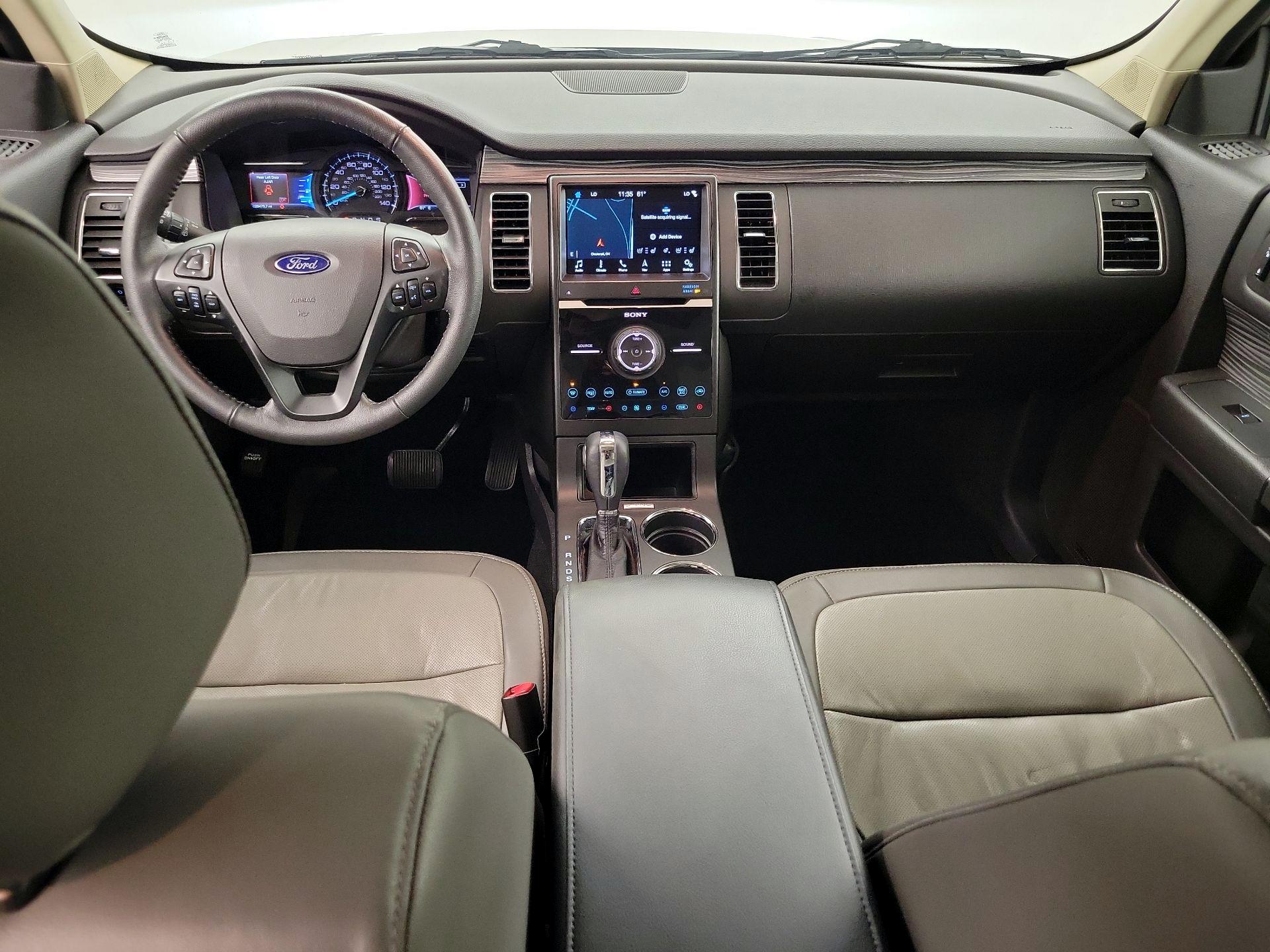 Thumbnail: 2019 Ford Flex - 9