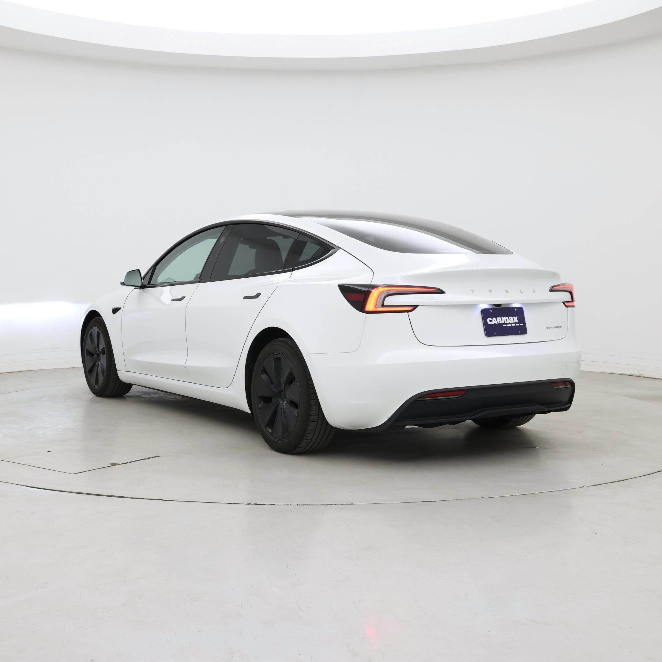 Thumbnail: 2024 Tesla Model 3 - 2