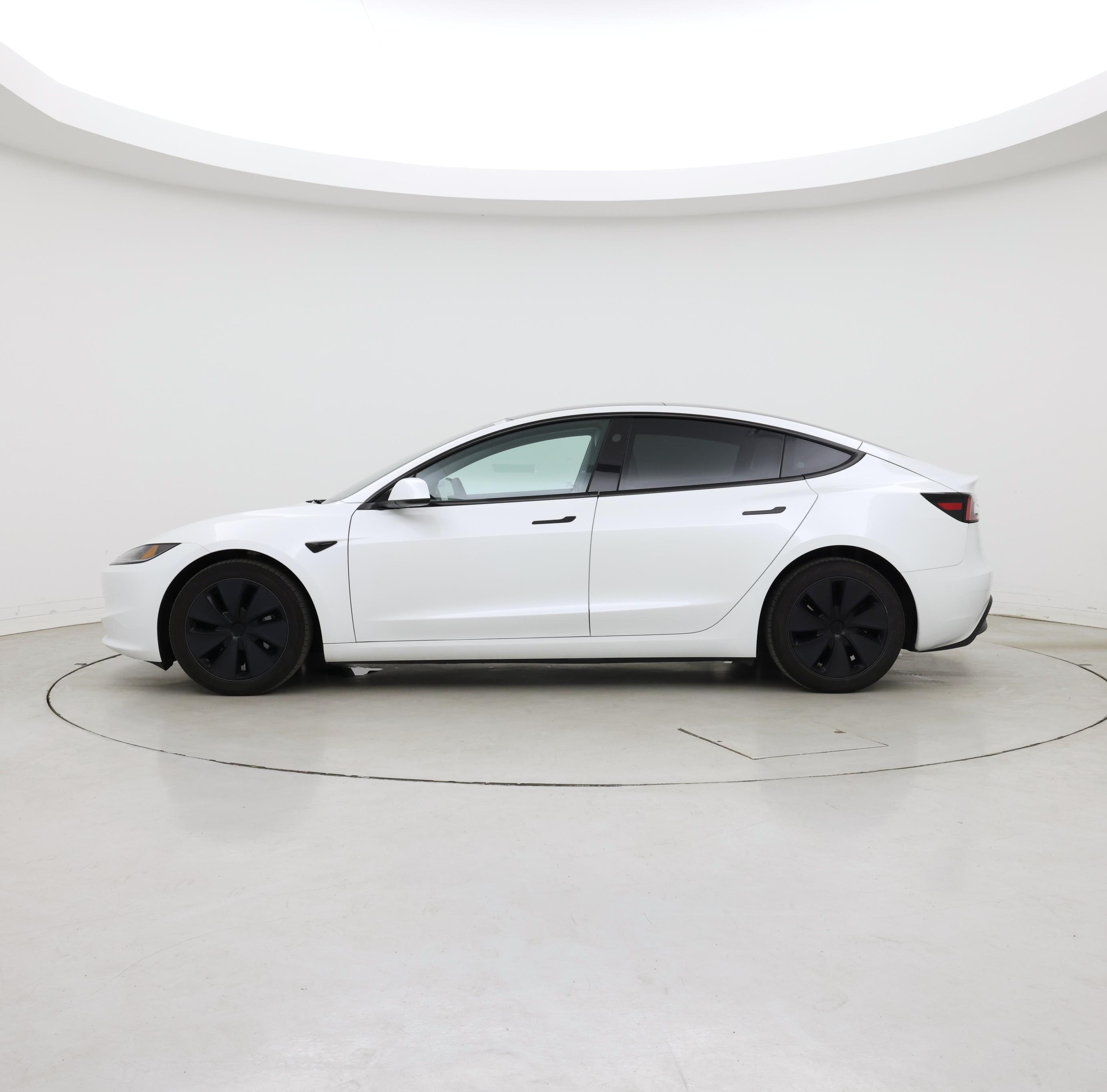 Thumbnail: 2024 Tesla Model 3 - 3