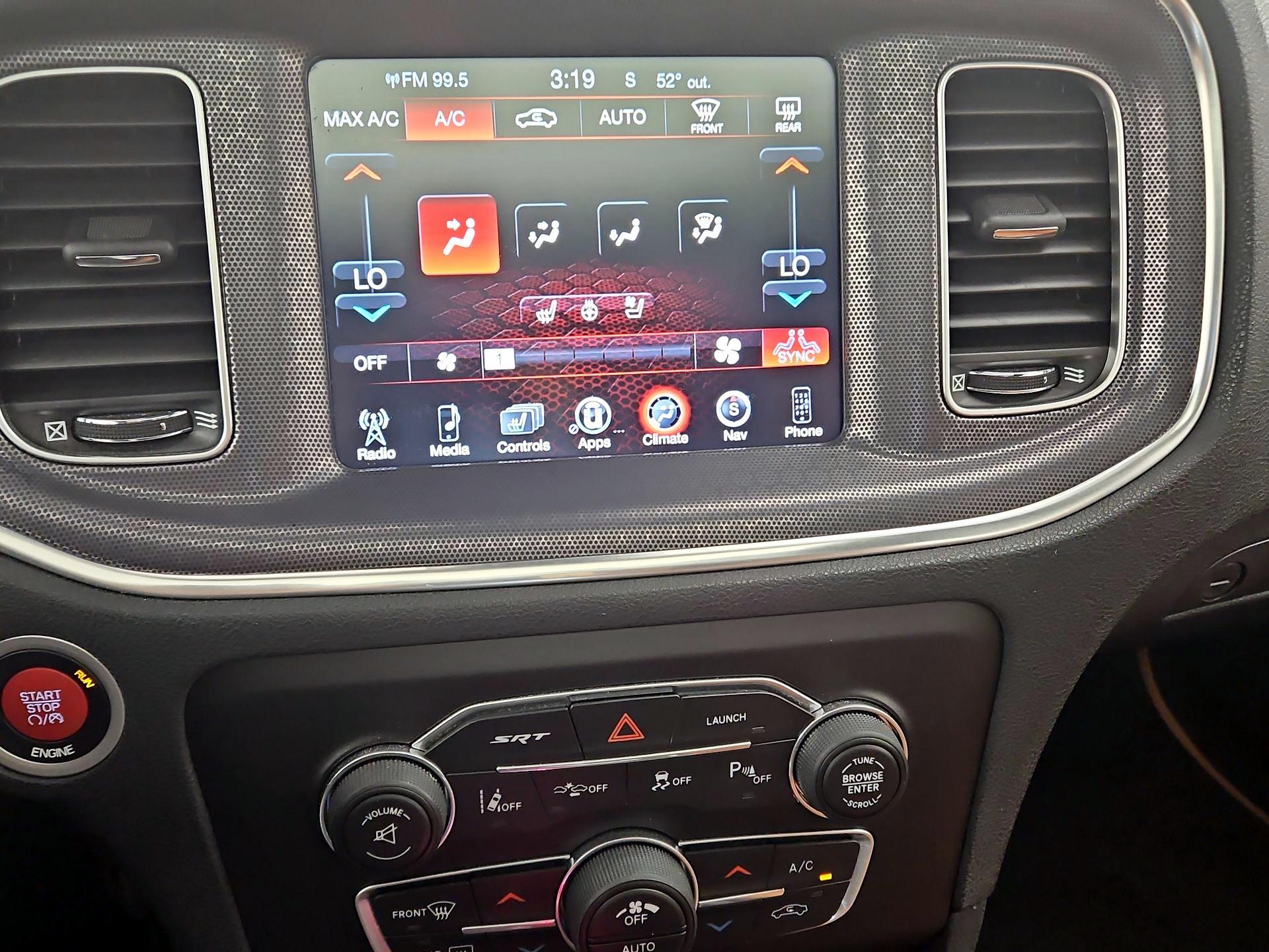 Thumbnail: 2016 Dodge Charger - 17