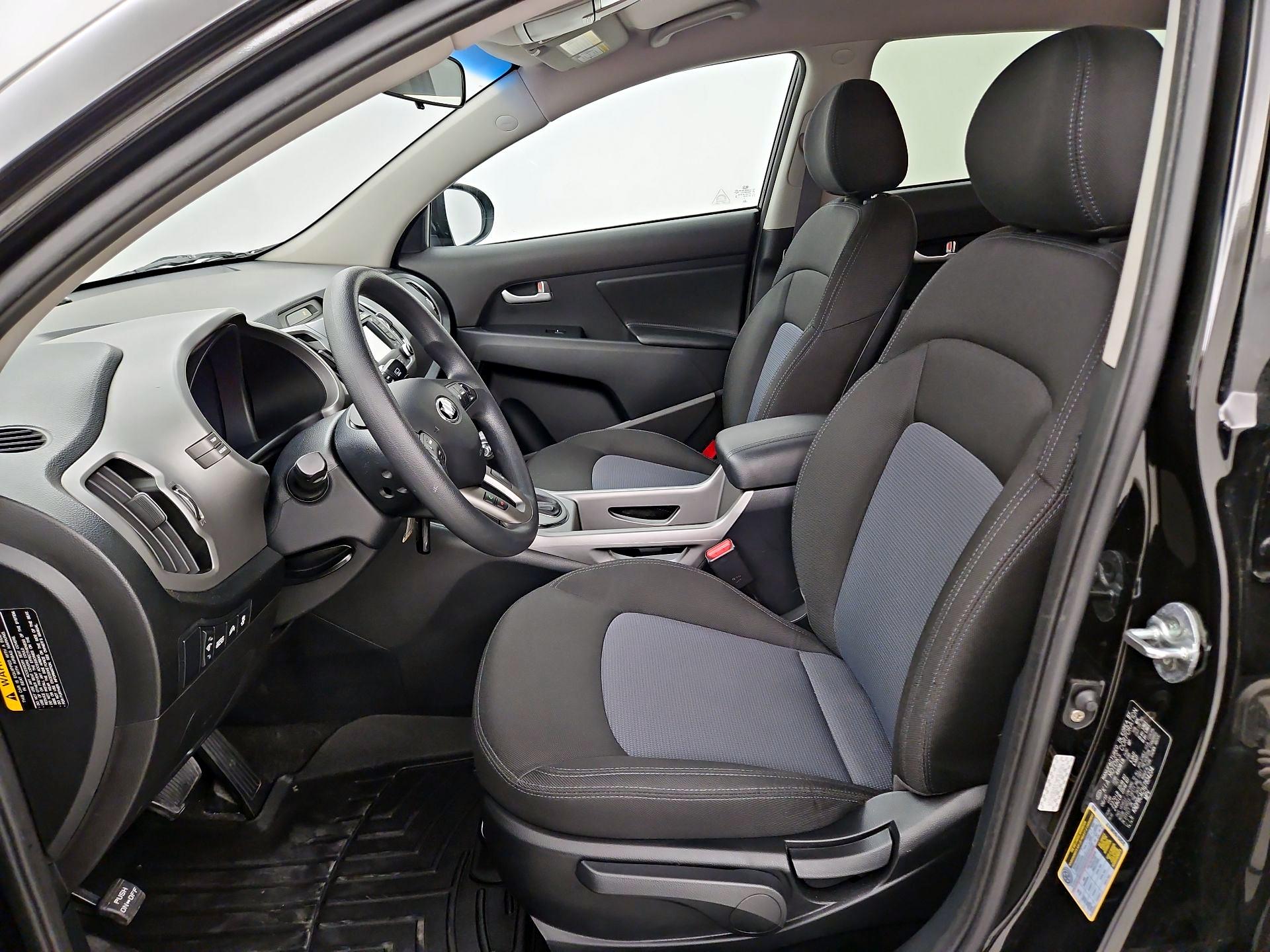 Thumbnail: 2016 Kia Sportage - 11