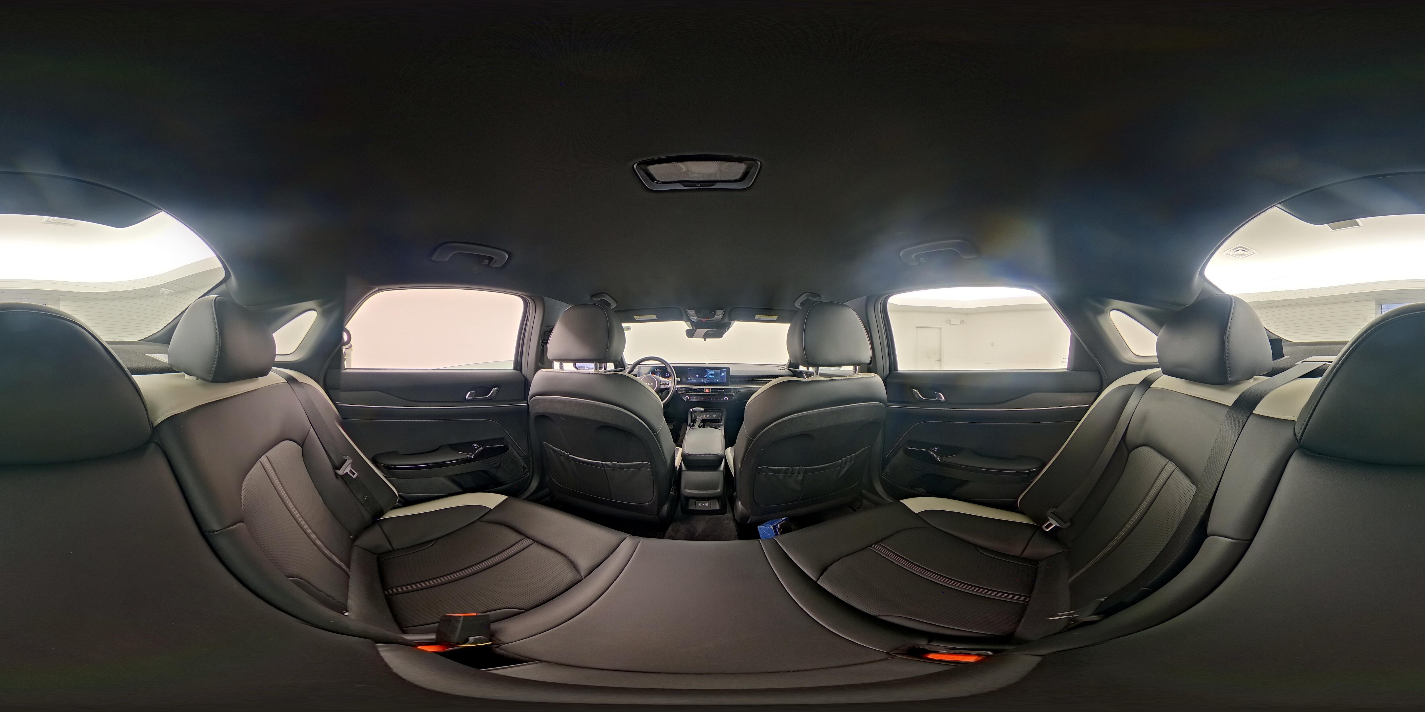 2025 Kia K5 GT-Line - Photo 26