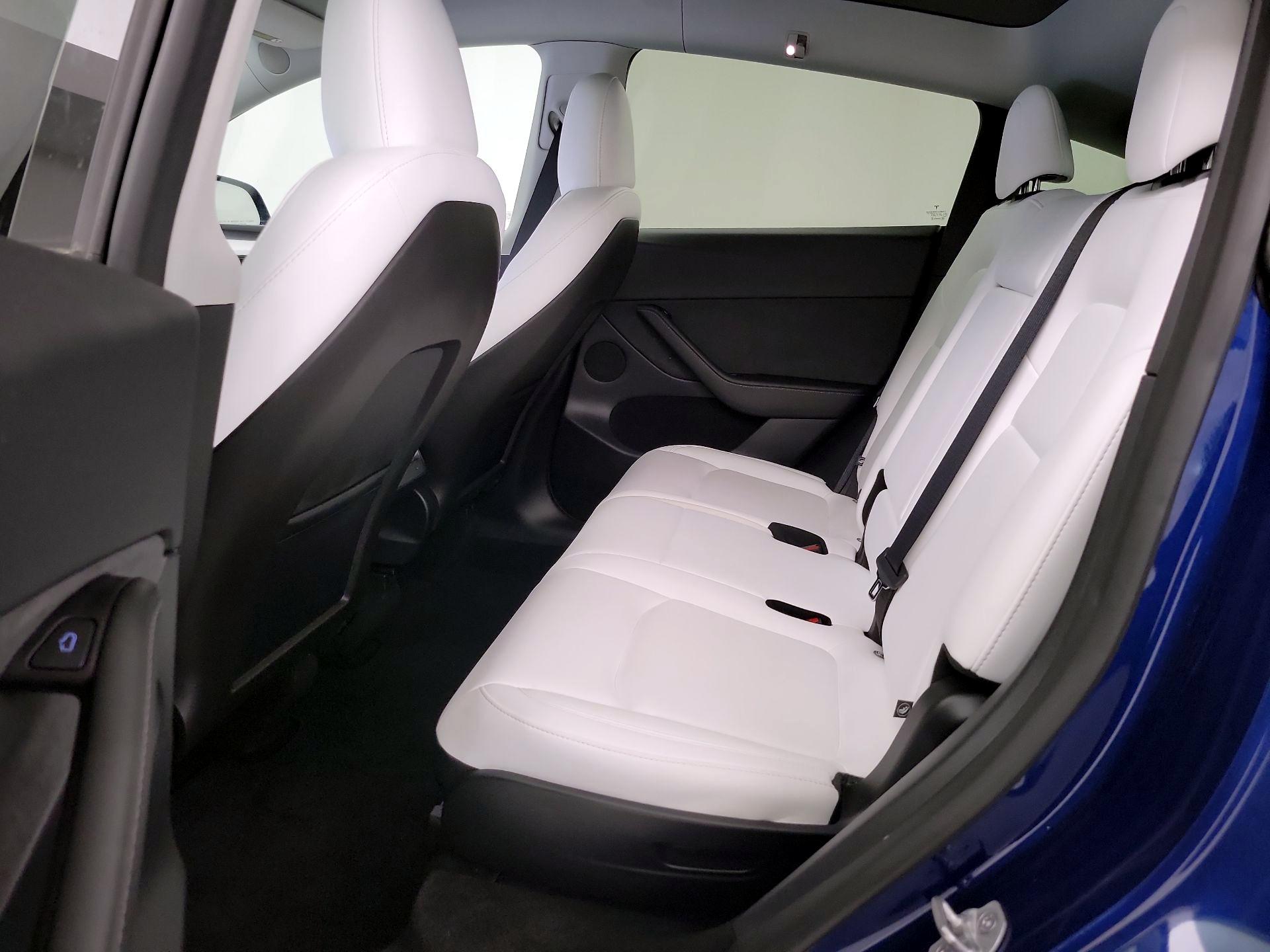 Thumbnail: 2025 Tesla Model Y - 19