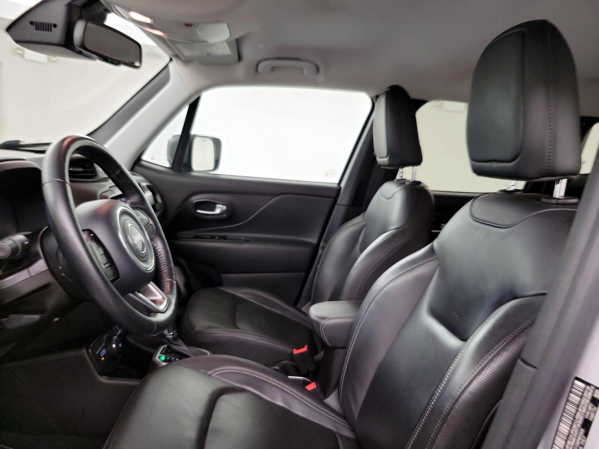 Thumbnail: 2021 Jeep Renegade - 9