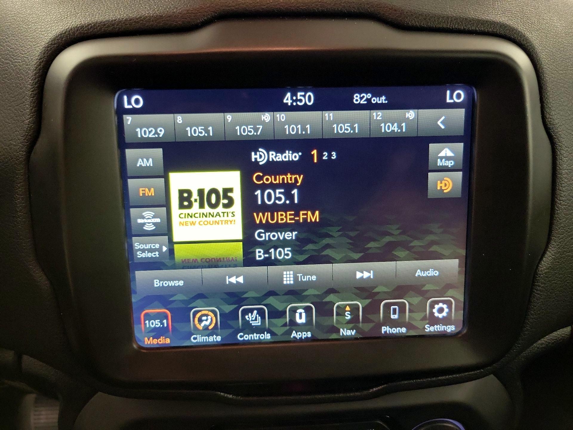 Thumbnail: 2021 Jeep Renegade - 14