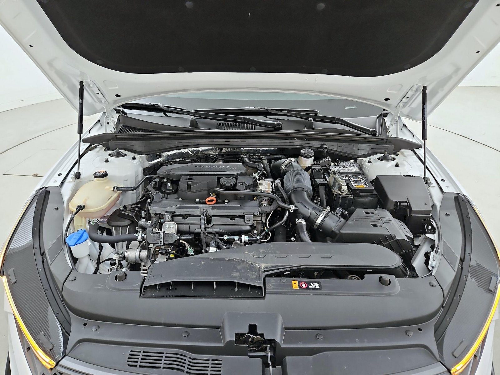 2024 Kia K5 GT-Line - Photo 24
