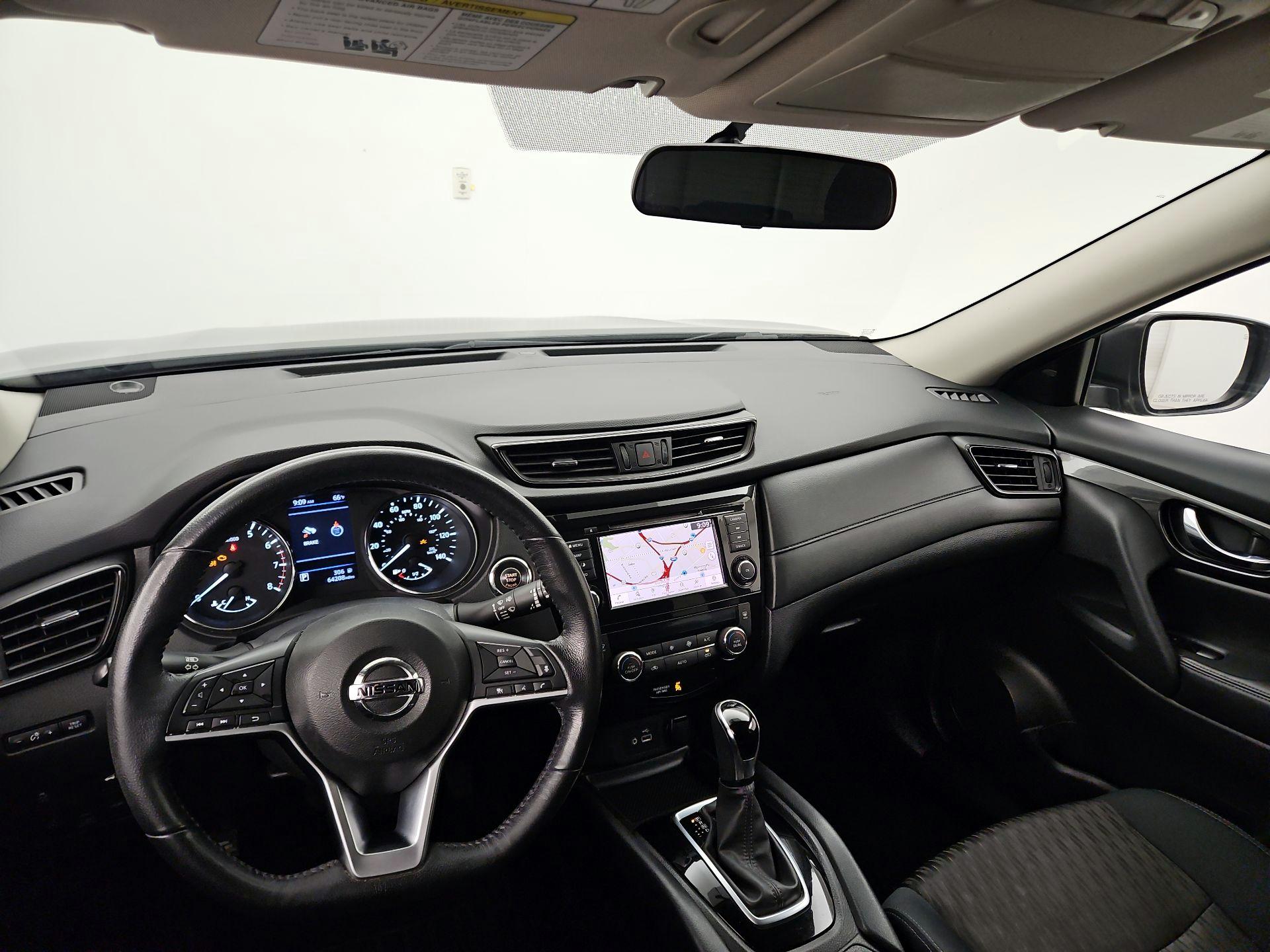 Thumbnail: 2018 Nissan Rogue - 9
