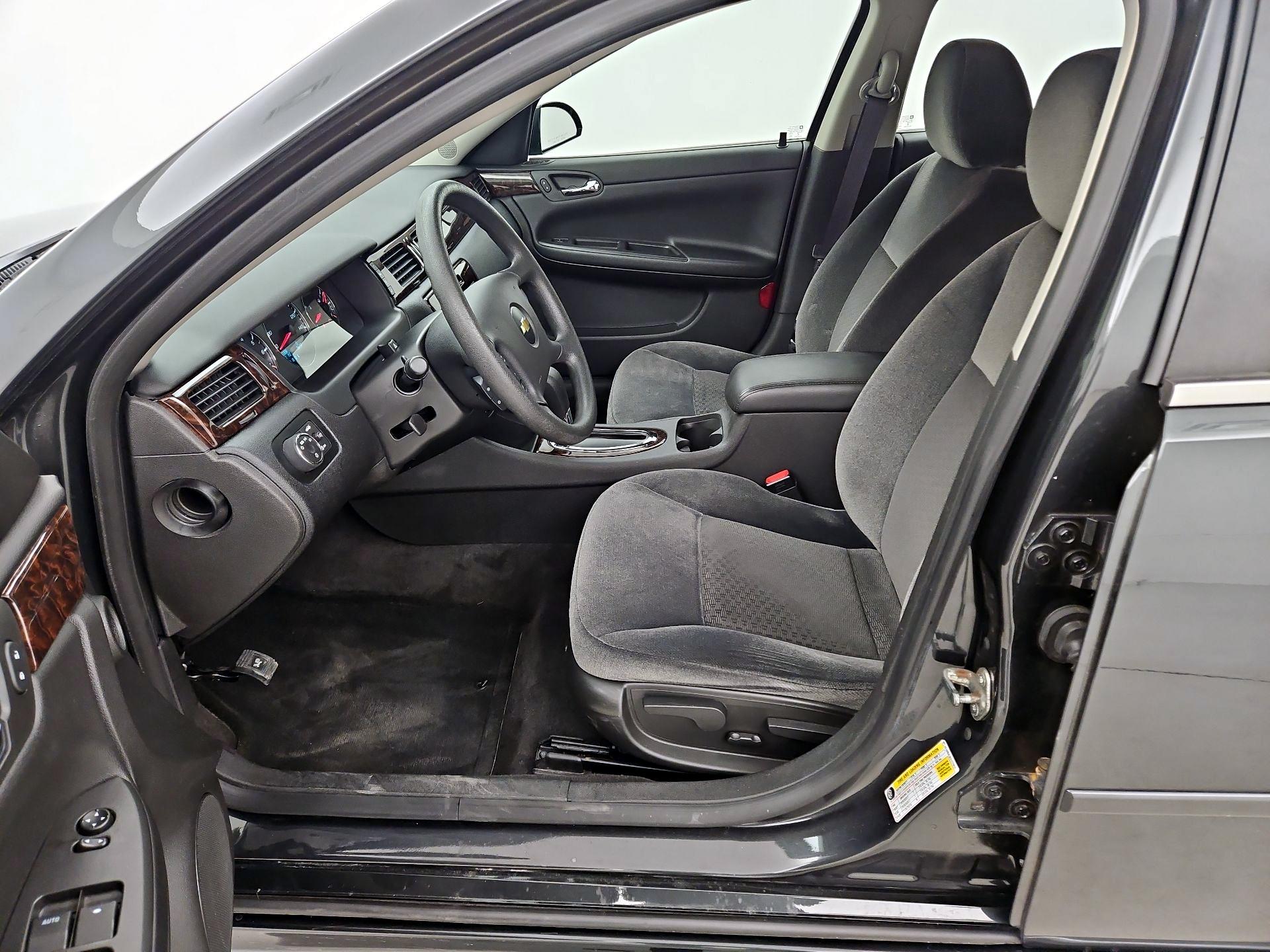 Thumbnail: 2016 Chevrolet Impala - 11