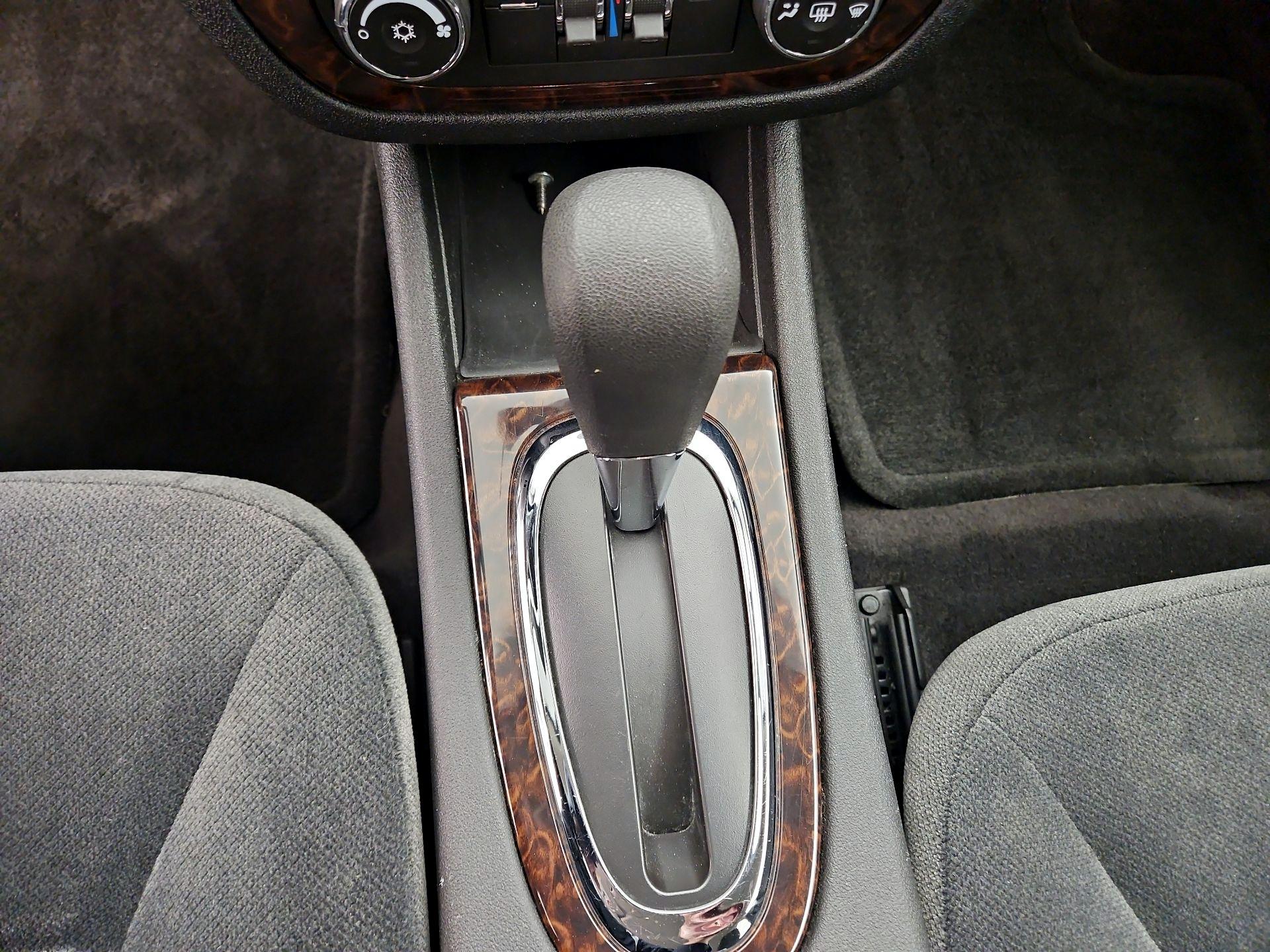 Thumbnail: 2016 Chevrolet Impala - 16