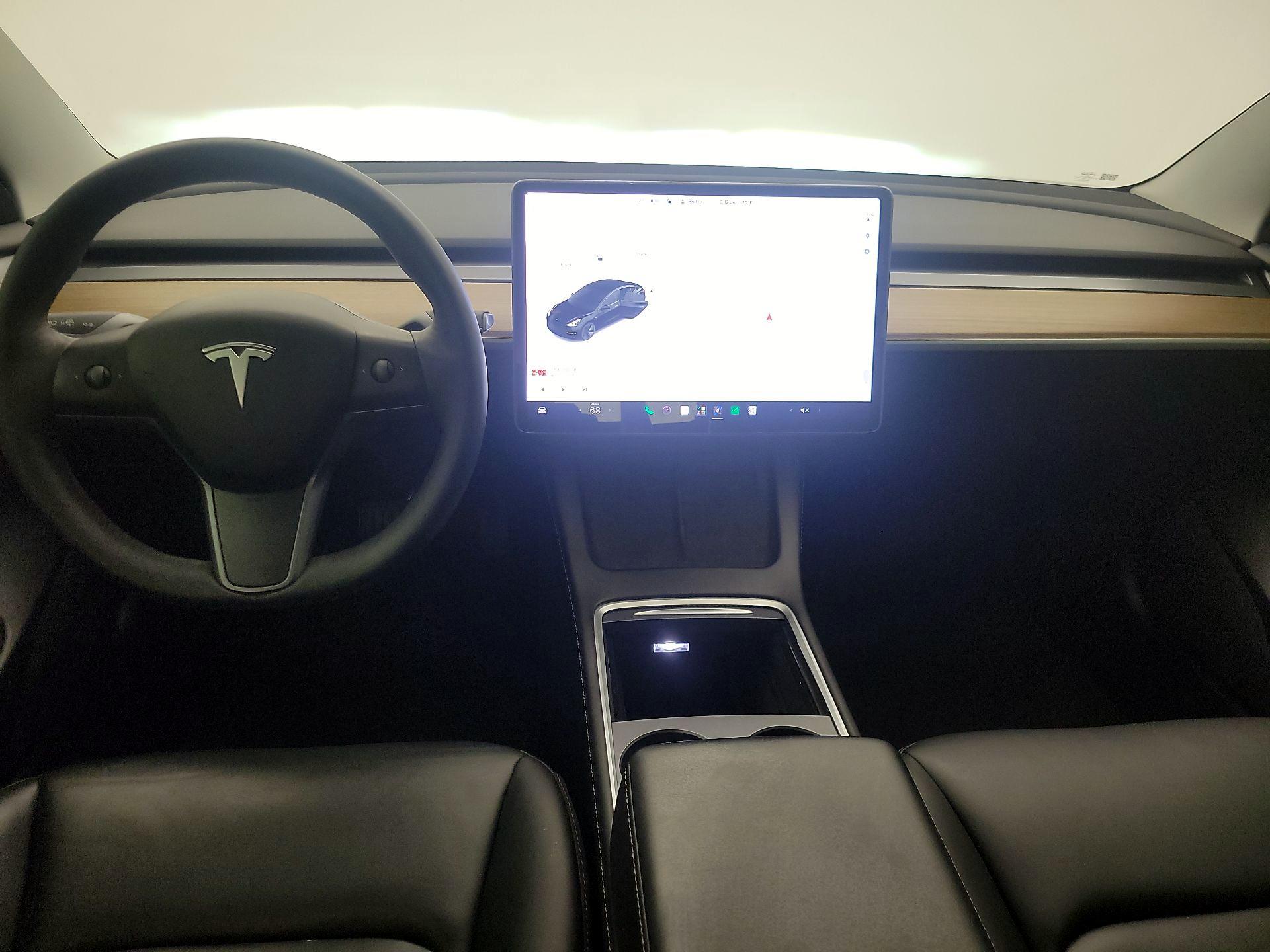 Thumbnail: 2021 Tesla Model 3 - 9