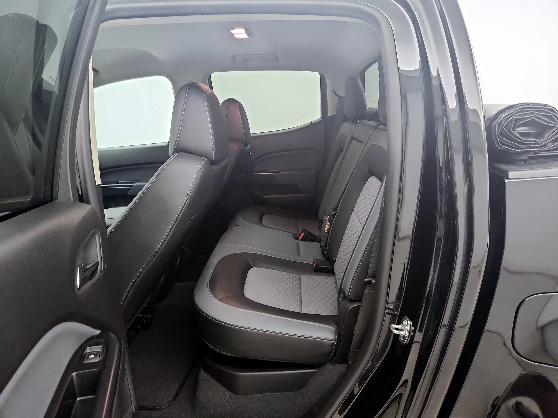 Thumbnail: 2021 Chevrolet Colorado - 18