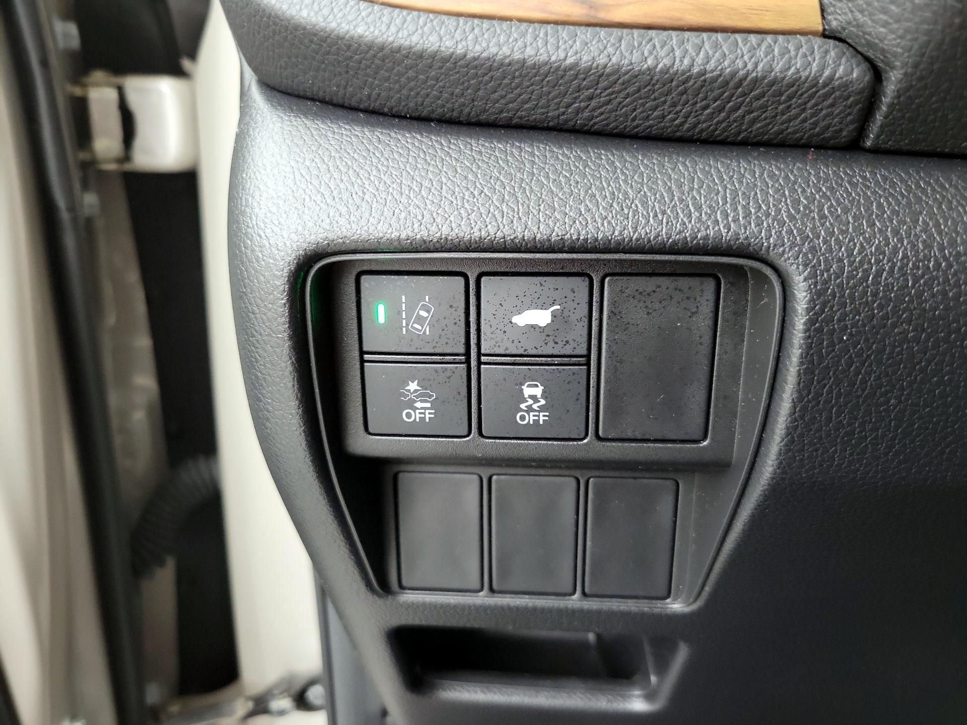 Thumbnail: 2019 Honda CR-V - 13