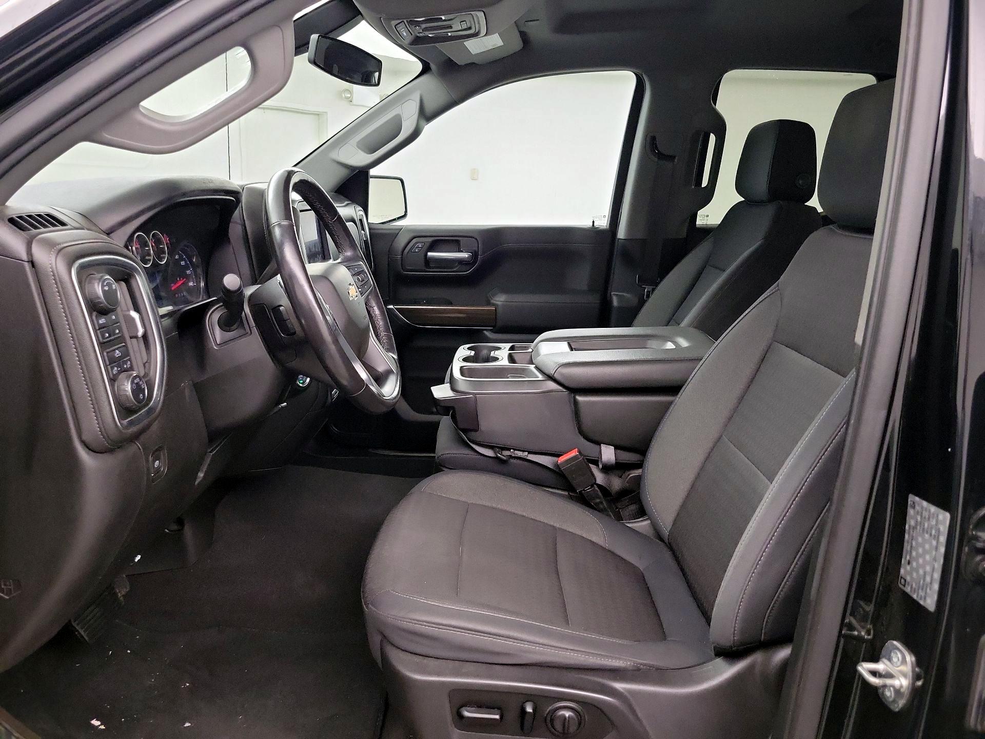 Thumbnail: 2019 Chevrolet Silverado 1500 - 11