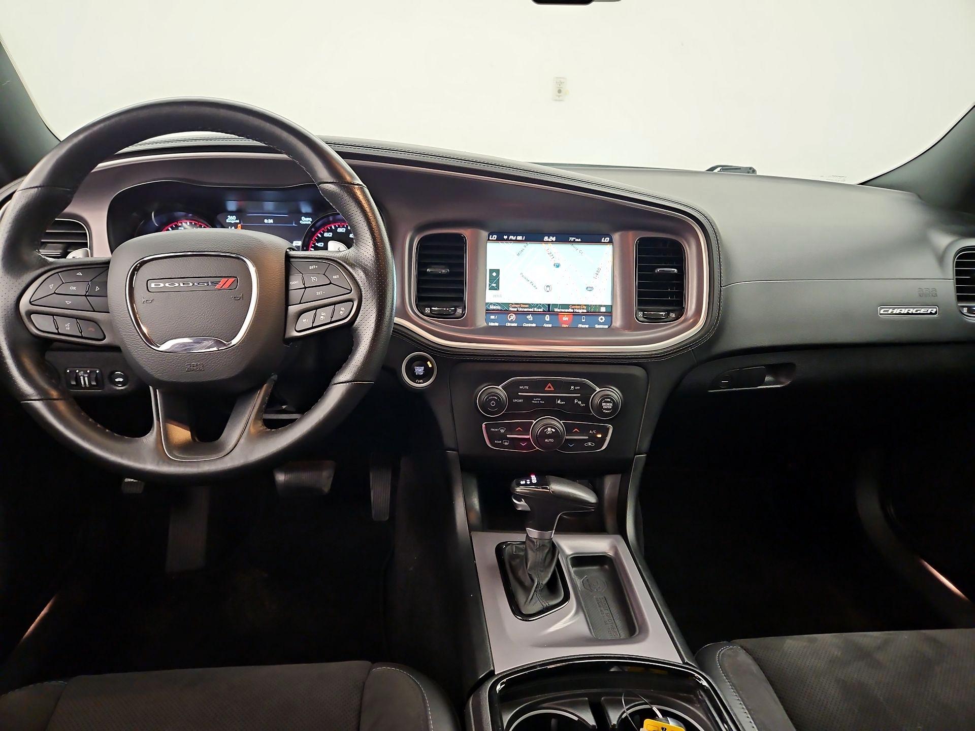 Thumbnail: 2022 Dodge Charger - 9