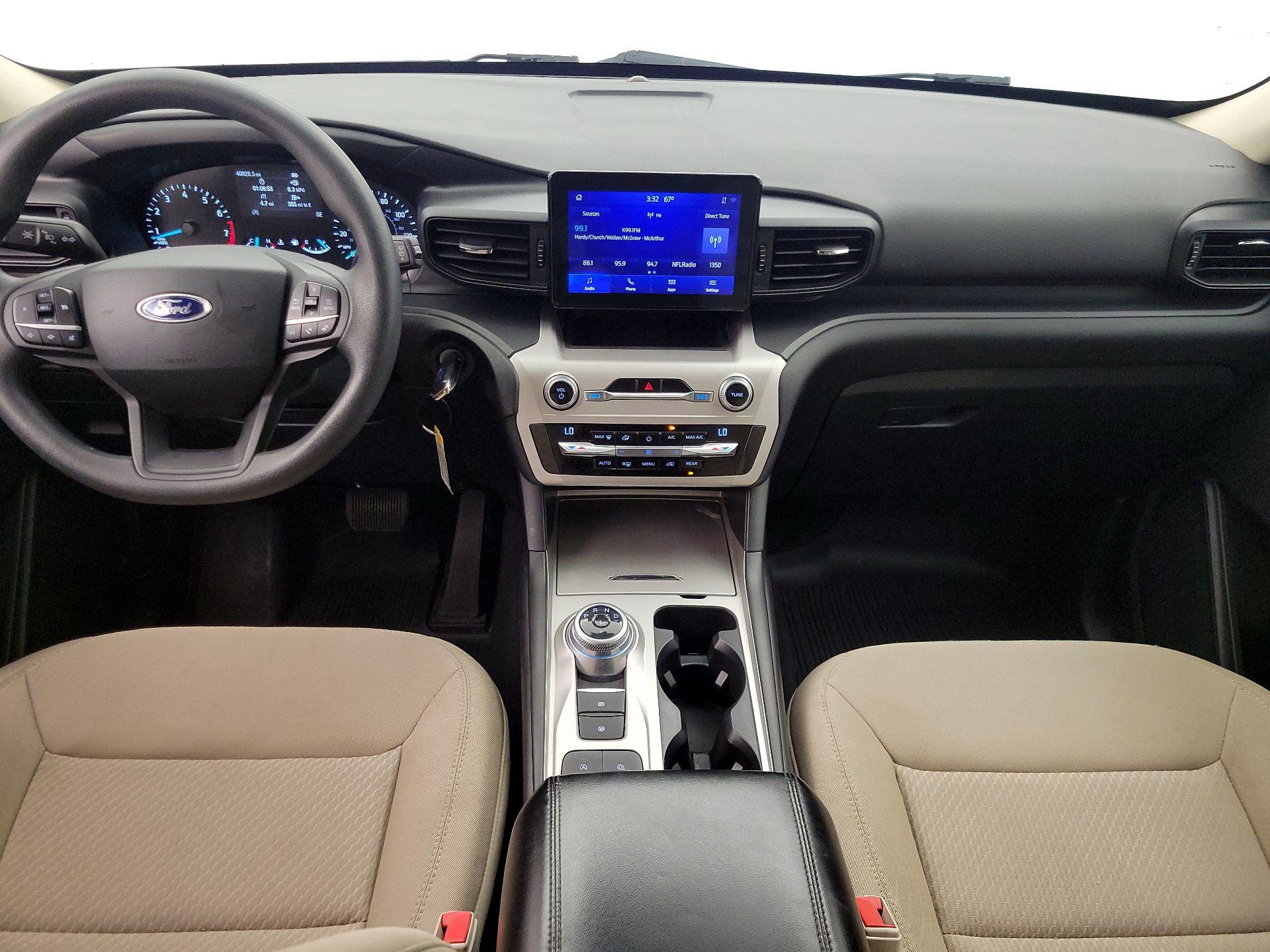 Thumbnail: 2021 Ford Explorer - 9