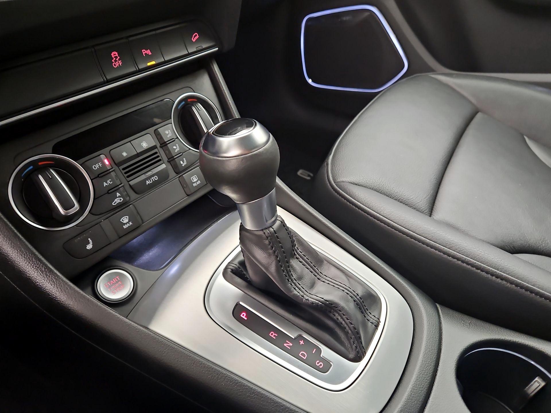 Thumbnail: 2018 Audi Q3 - 18