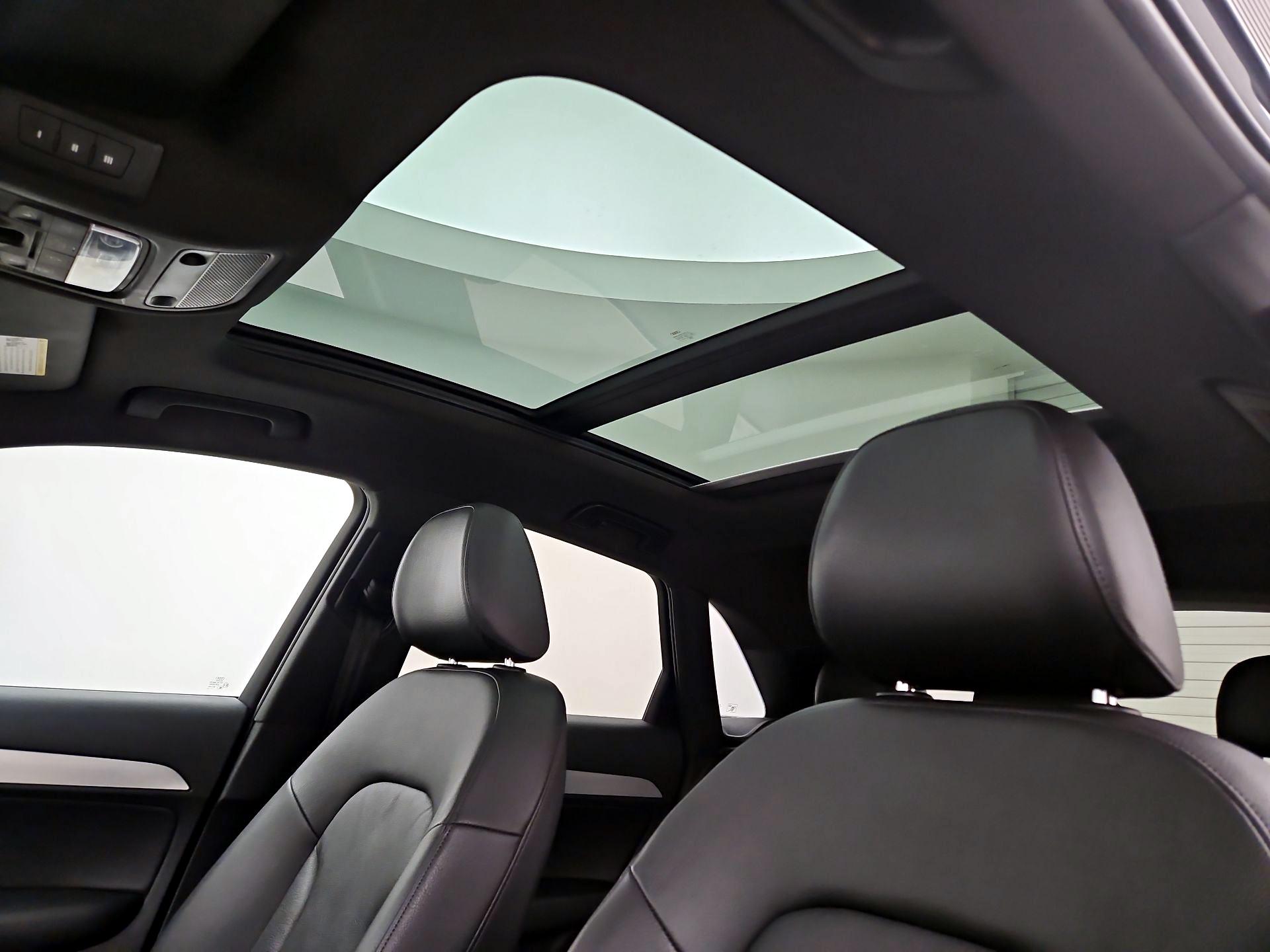 Thumbnail: 2018 Audi Q3 - 19