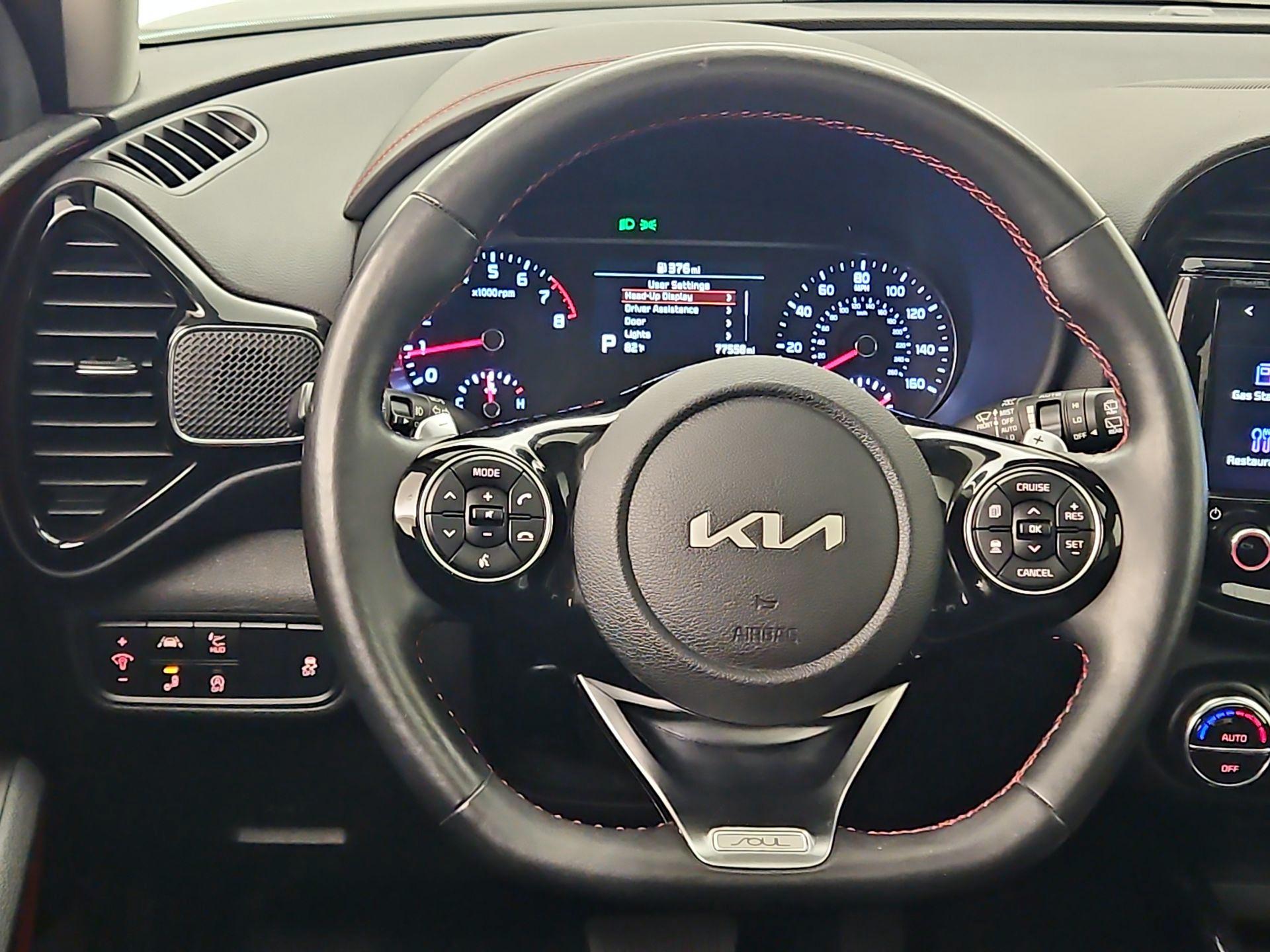 Thumbnail: 2022 Kia Soul - 10