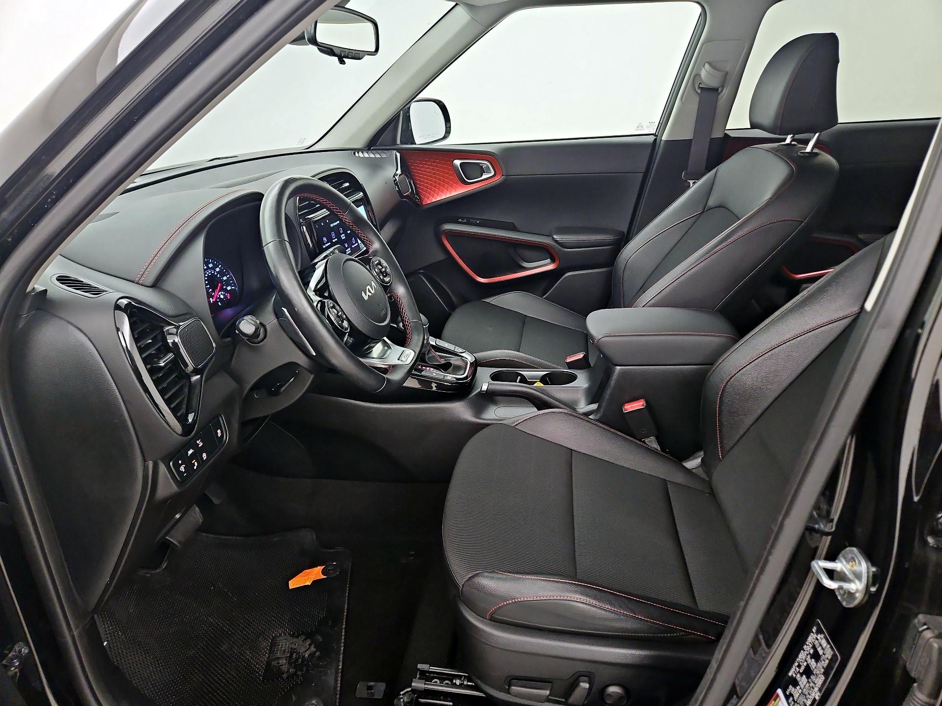 Thumbnail: 2022 Kia Soul - 11