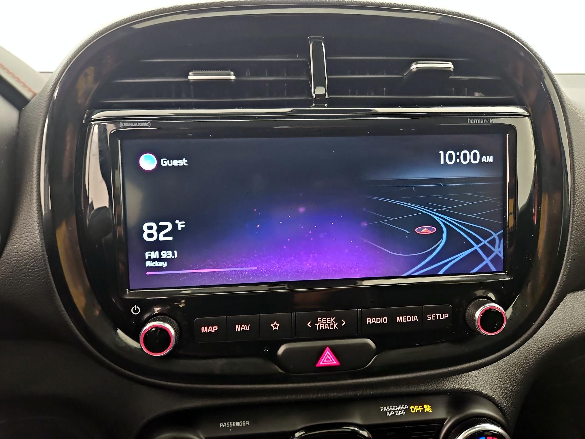 Thumbnail: 2022 Kia Soul - 16