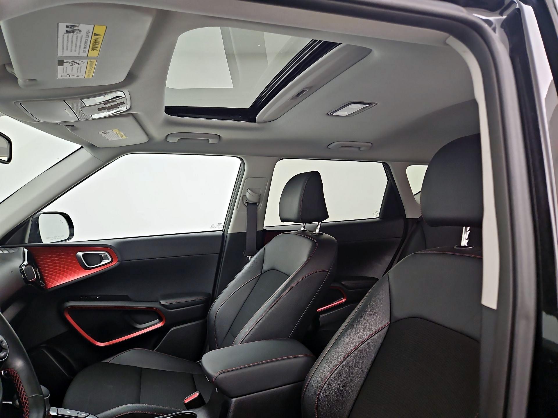 Thumbnail: 2022 Kia Soul - 20