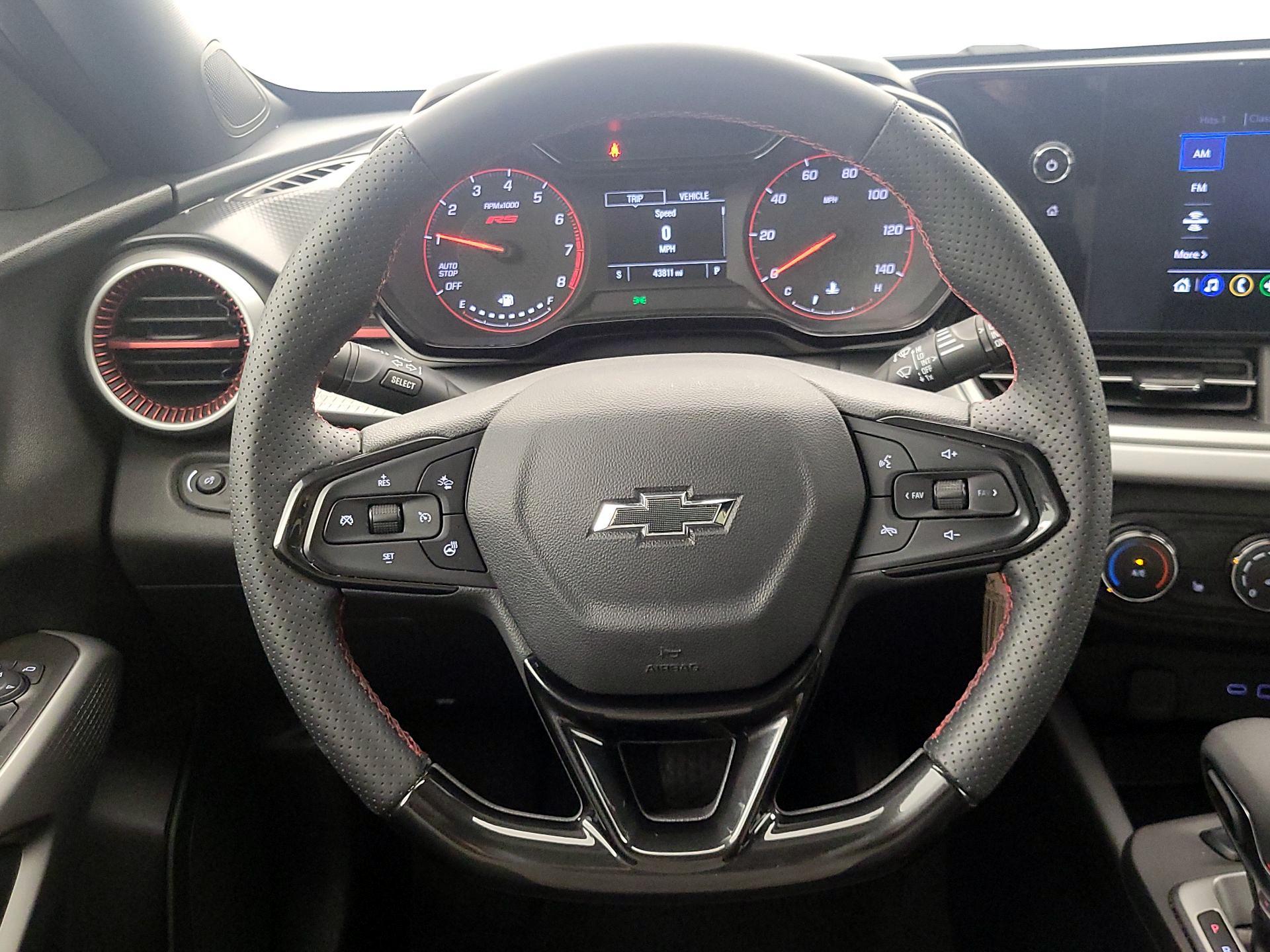 Thumbnail: 2024 Chevrolet Trax - 10